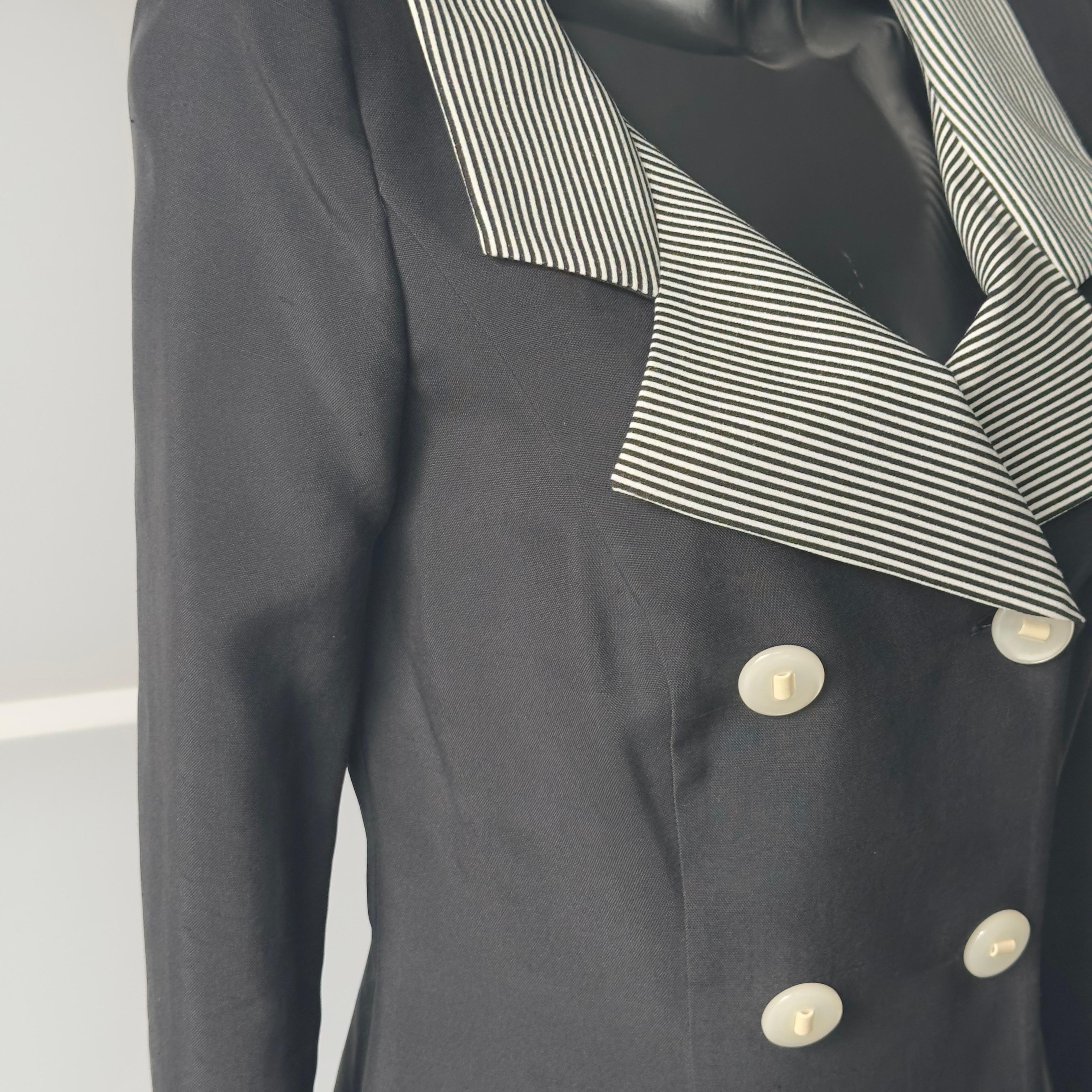 Women's Giorgio Armani silk jacket For Sale
