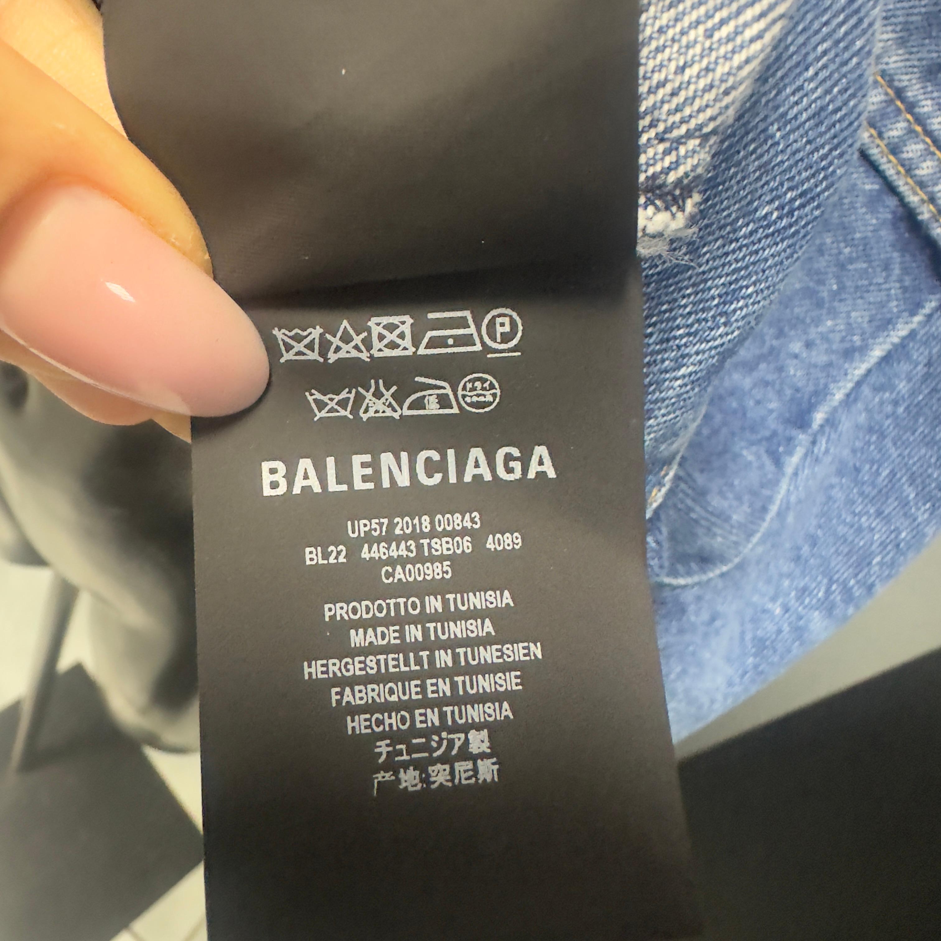 Giacca in denim Balenciaga pari al nuovo in vendita 9