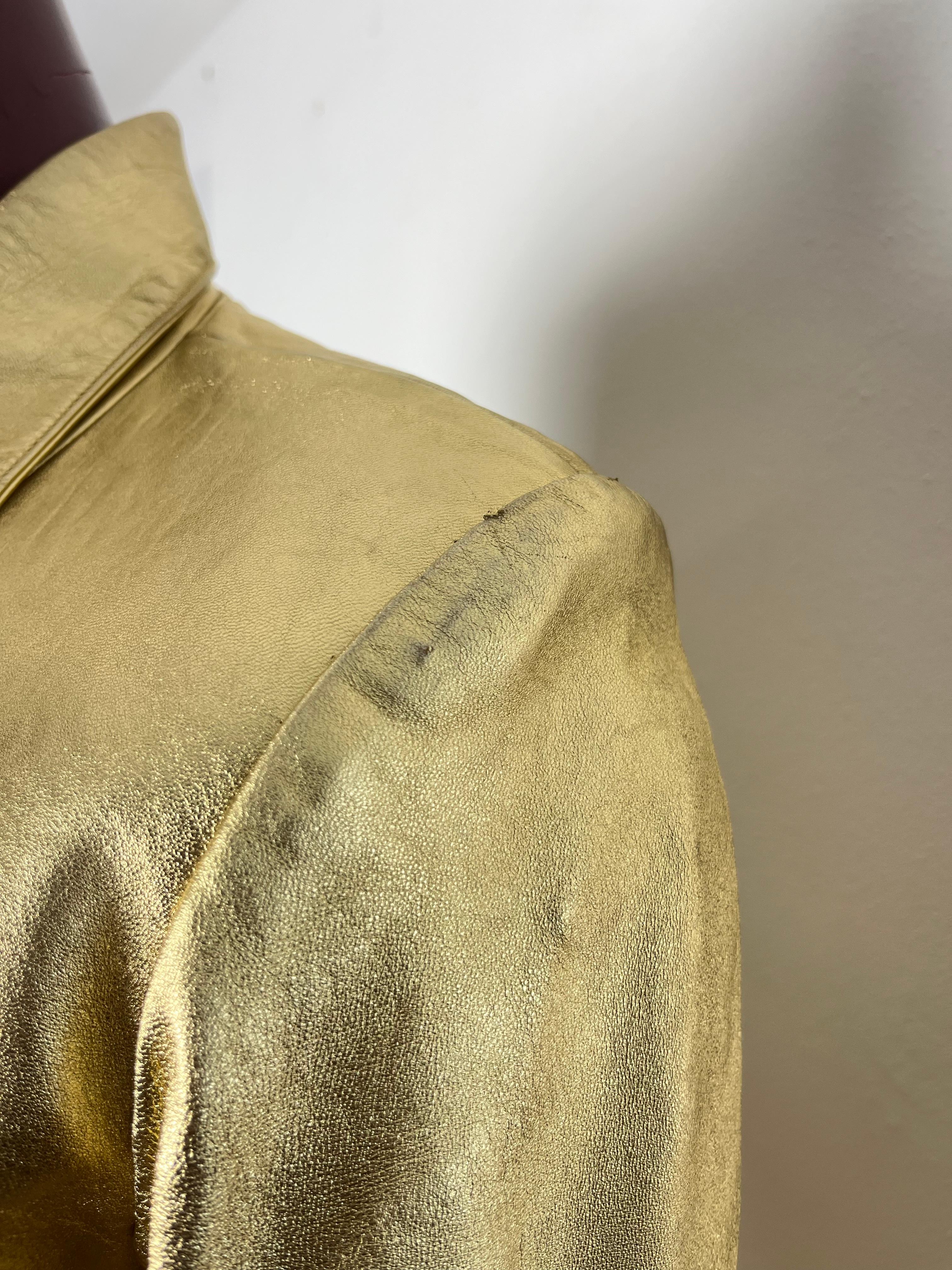 Giacca en pelle oro YSL haute couture en vente 6
