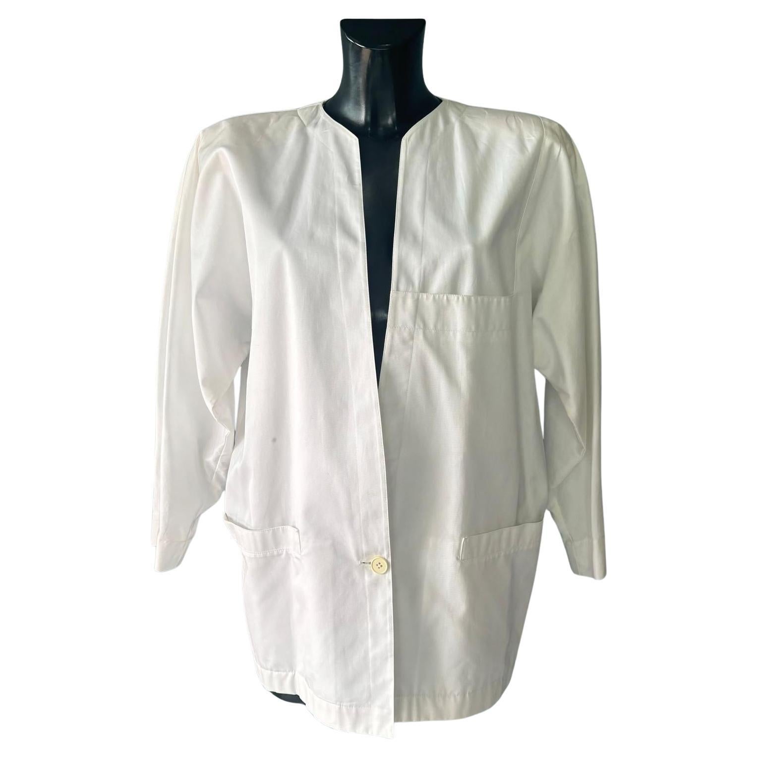 Versace jacket for Genny white 80's in very good condition