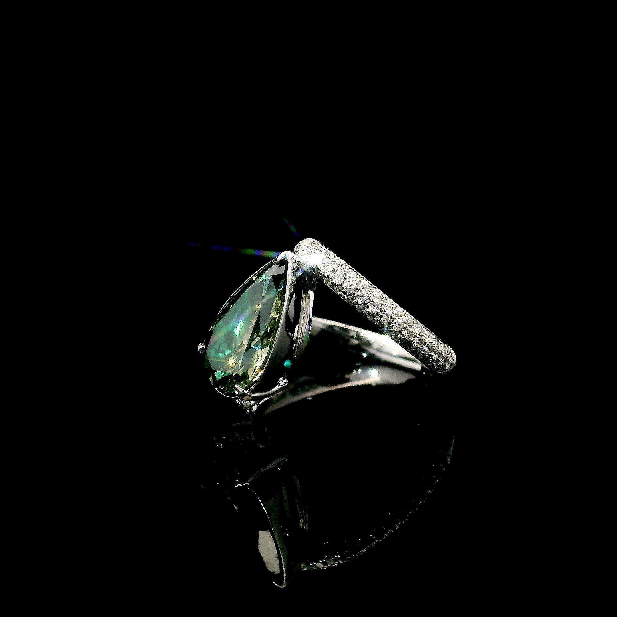 GIACertified 2.17 Carat Fancy Dark Gray Yellowish Green SI1 Clarity Diamond Ring In New Condition For Sale In บางรัก, TH