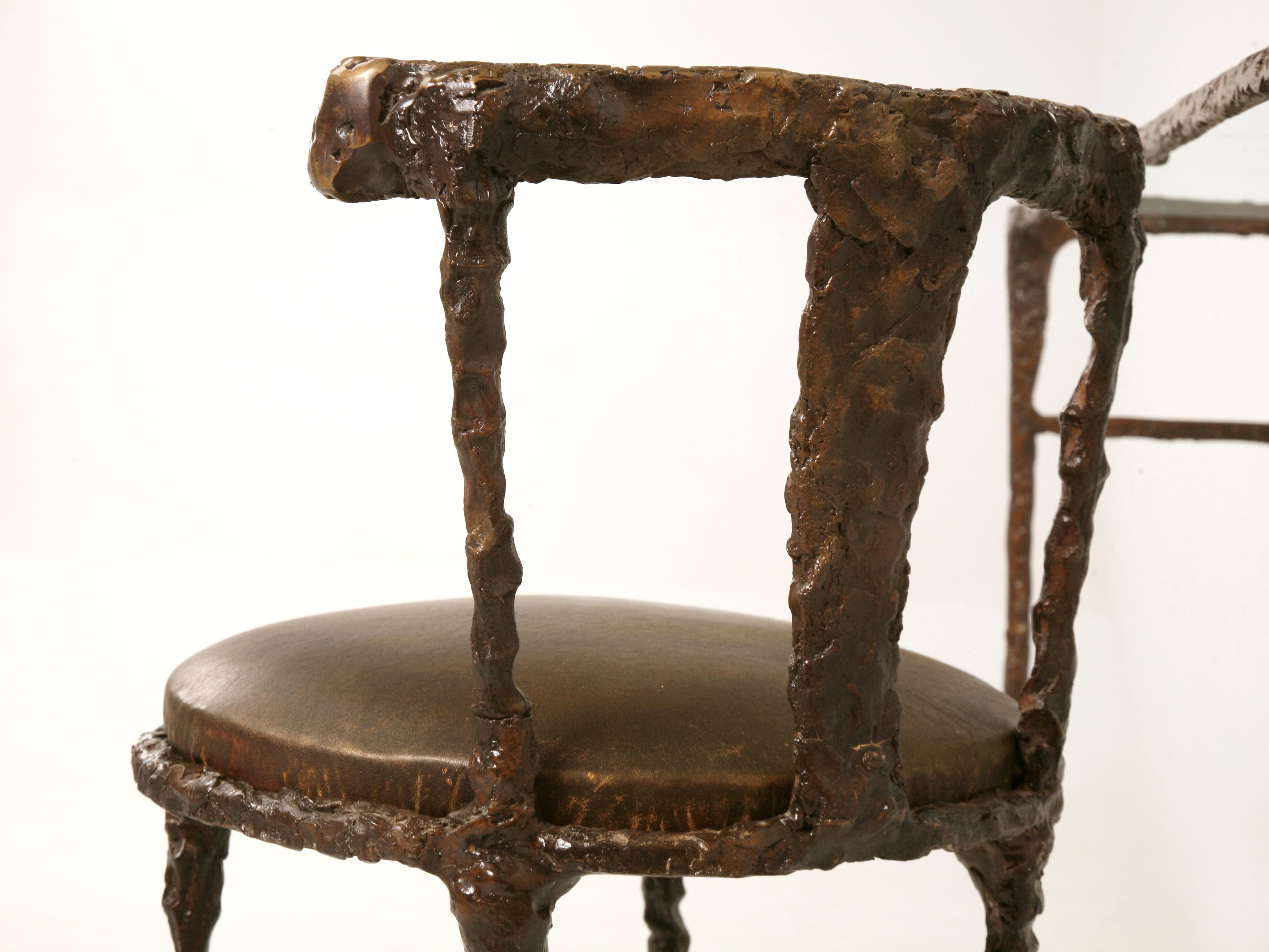 Table de coiffeuse d'inspiration Giacometti fabriquée en Amérique Chaise en option en vente 1