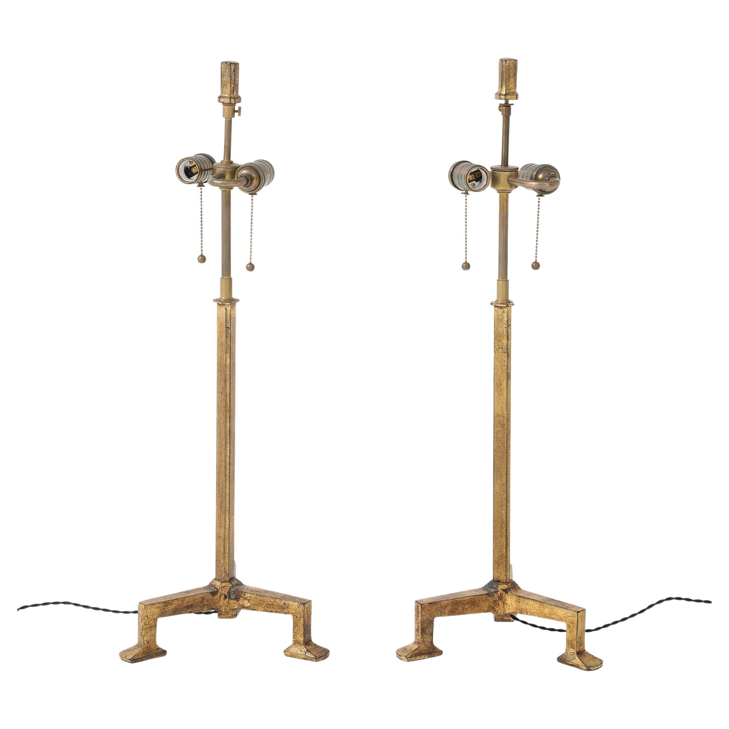 Lampade in ferro dorato in stile Giacometti in vendita