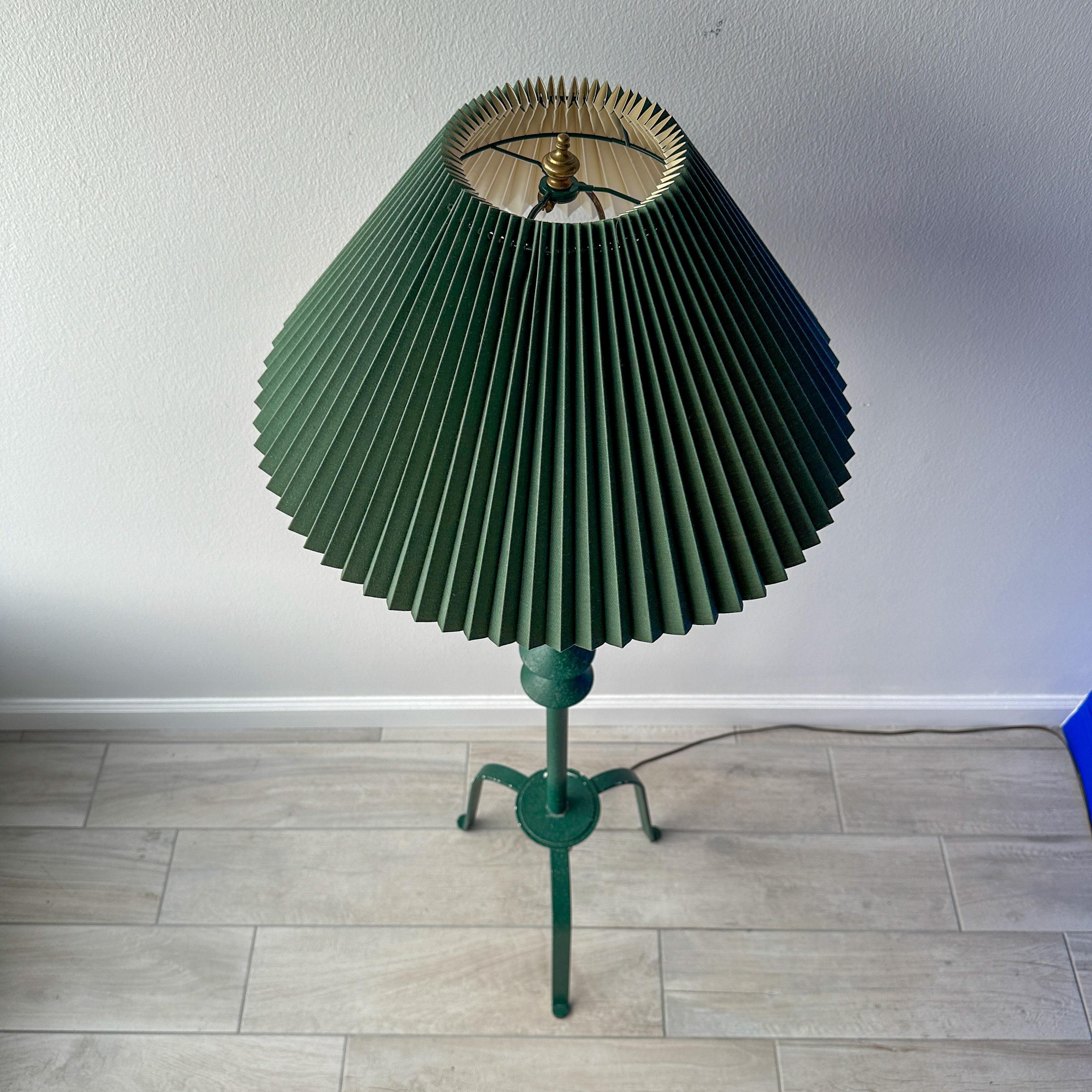 20th Century Giacometti Style Iron Floor Lamp With Pleated Shade