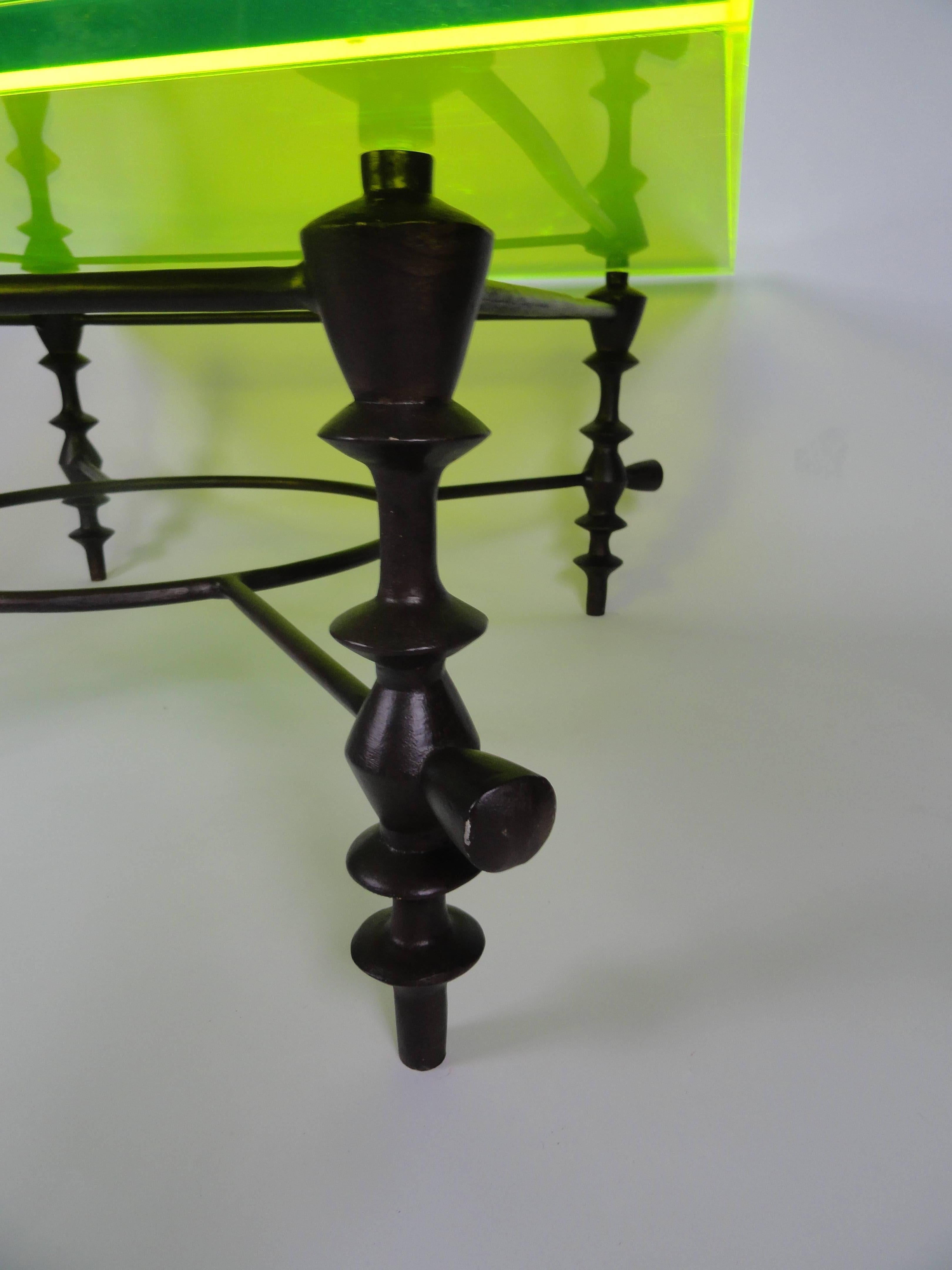 American Giacometti Style Jupiter Green Acrylic Coffee Table For Sale