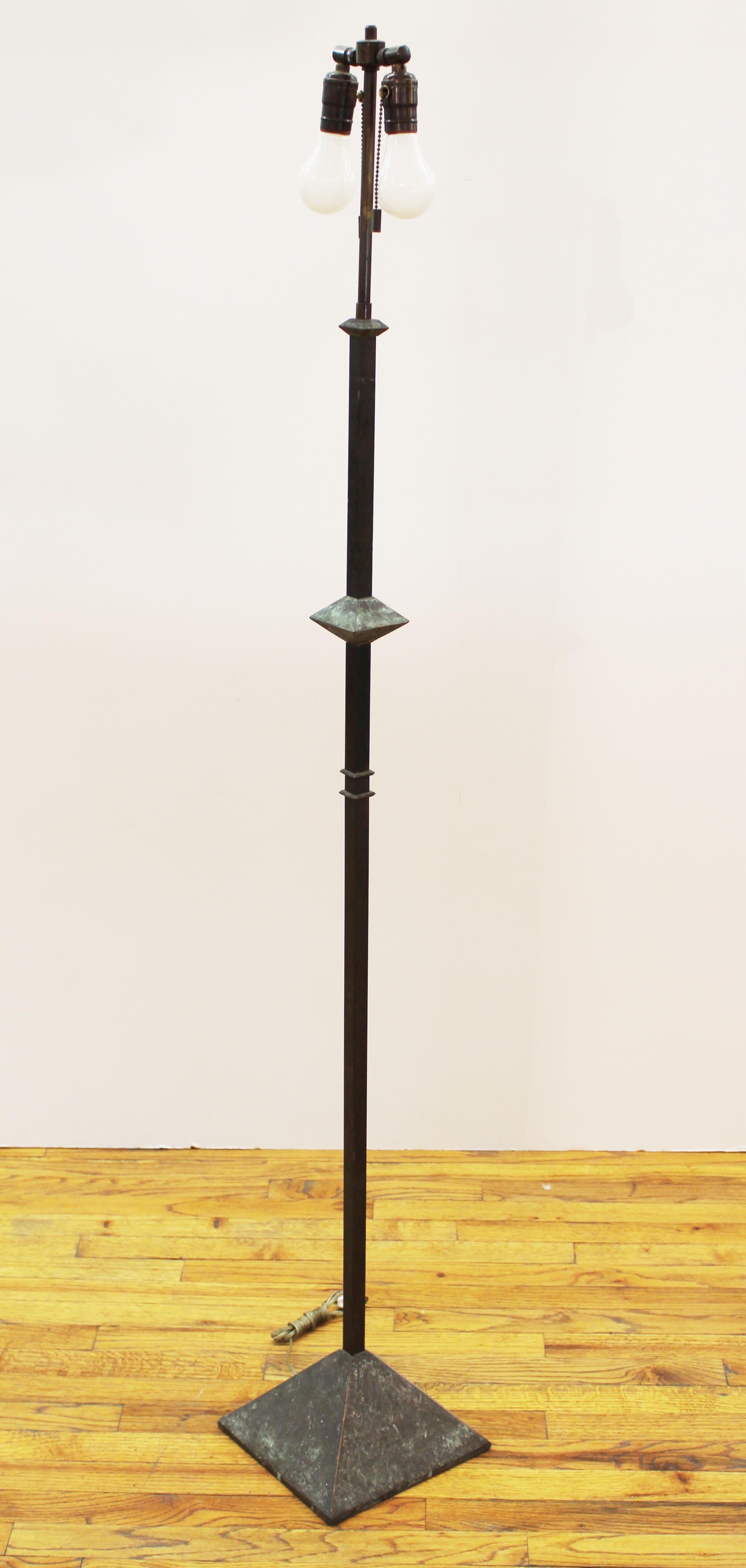Metal Giacometti Style Modern Bronze Floor Lamp