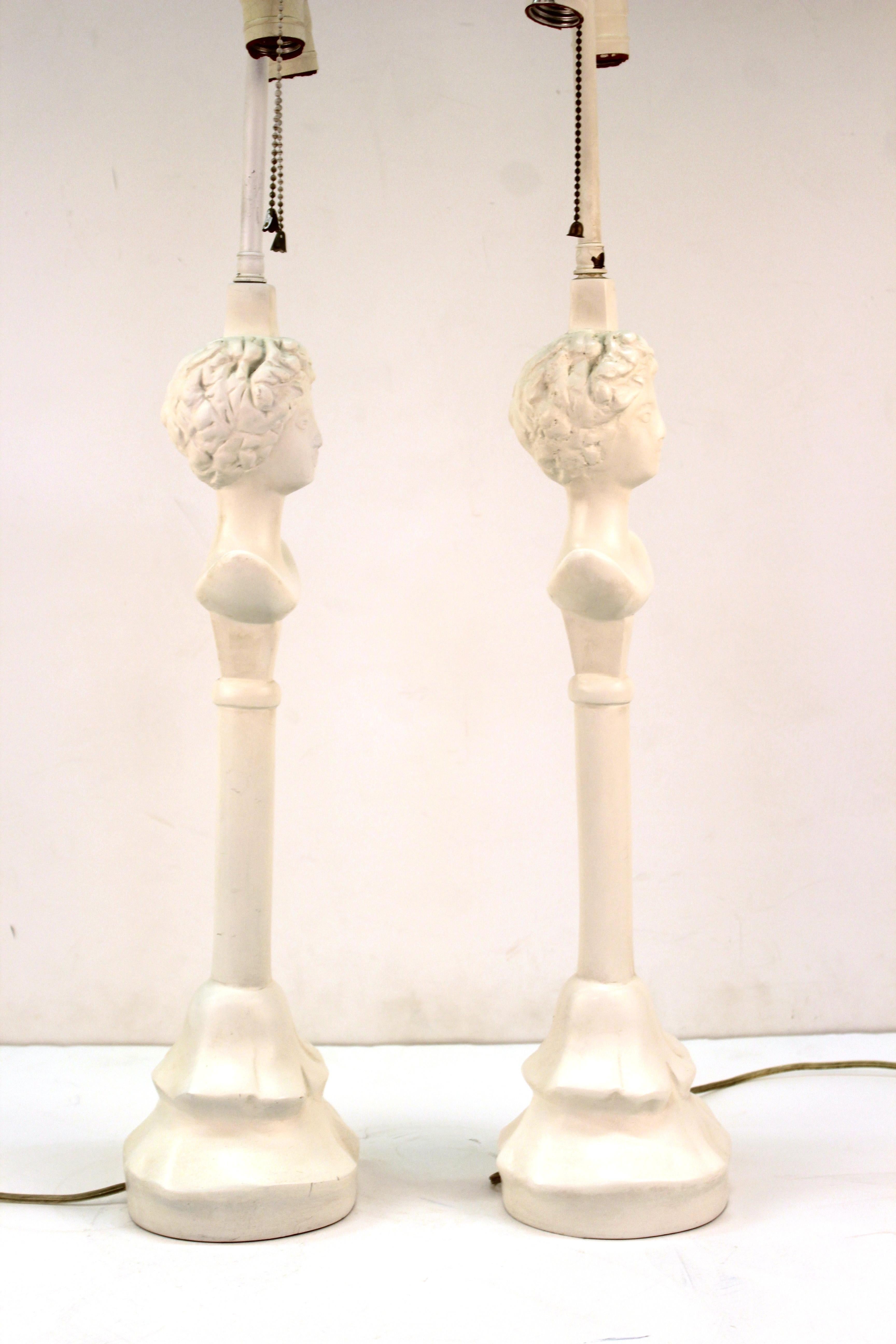 Giacometti Style Modern 'Tete De Femme' Table Lamps in White 1