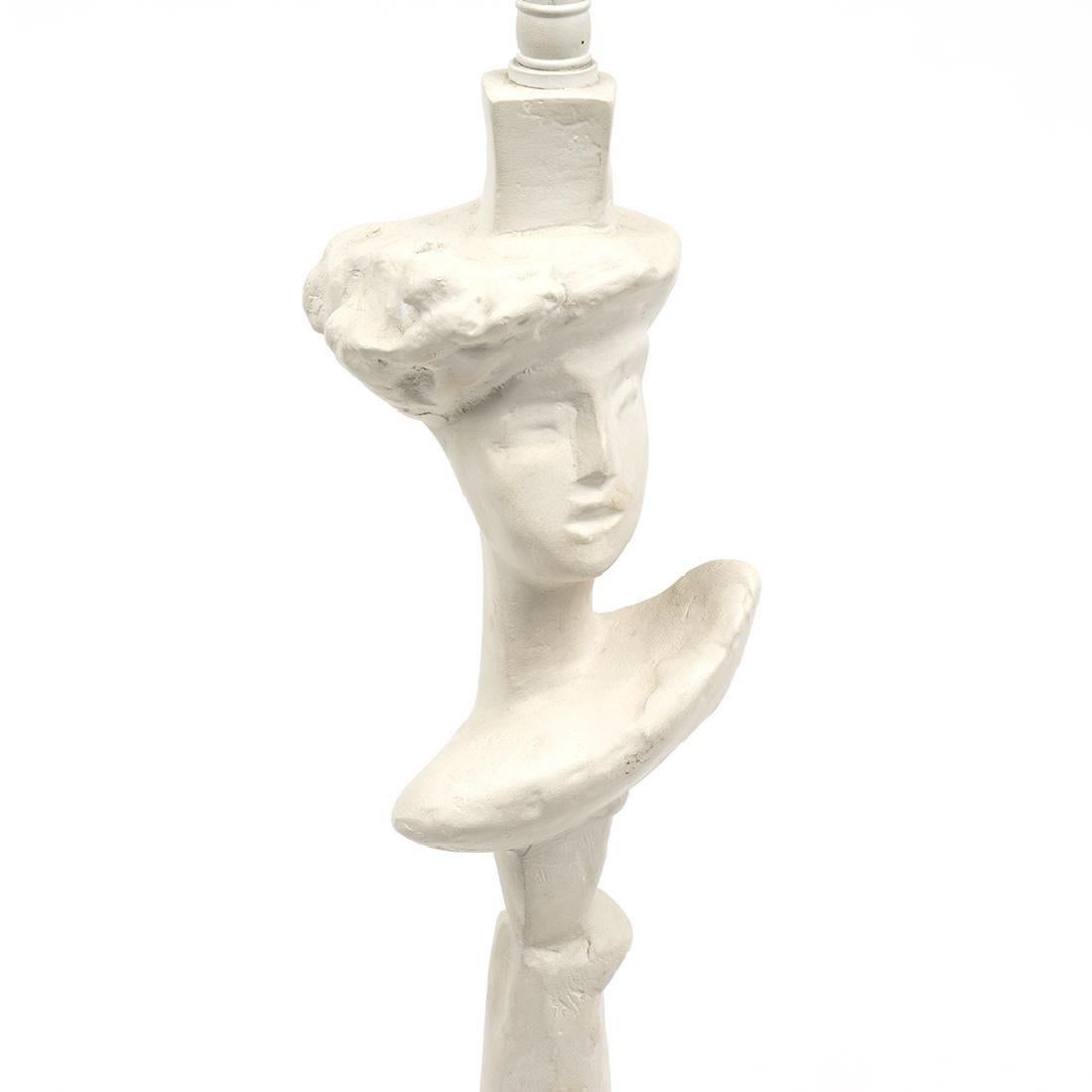 Lampe de table en plâtre moulé « Tete de Femme » de style Giacometti Bon état - En vente à Dallas, TX