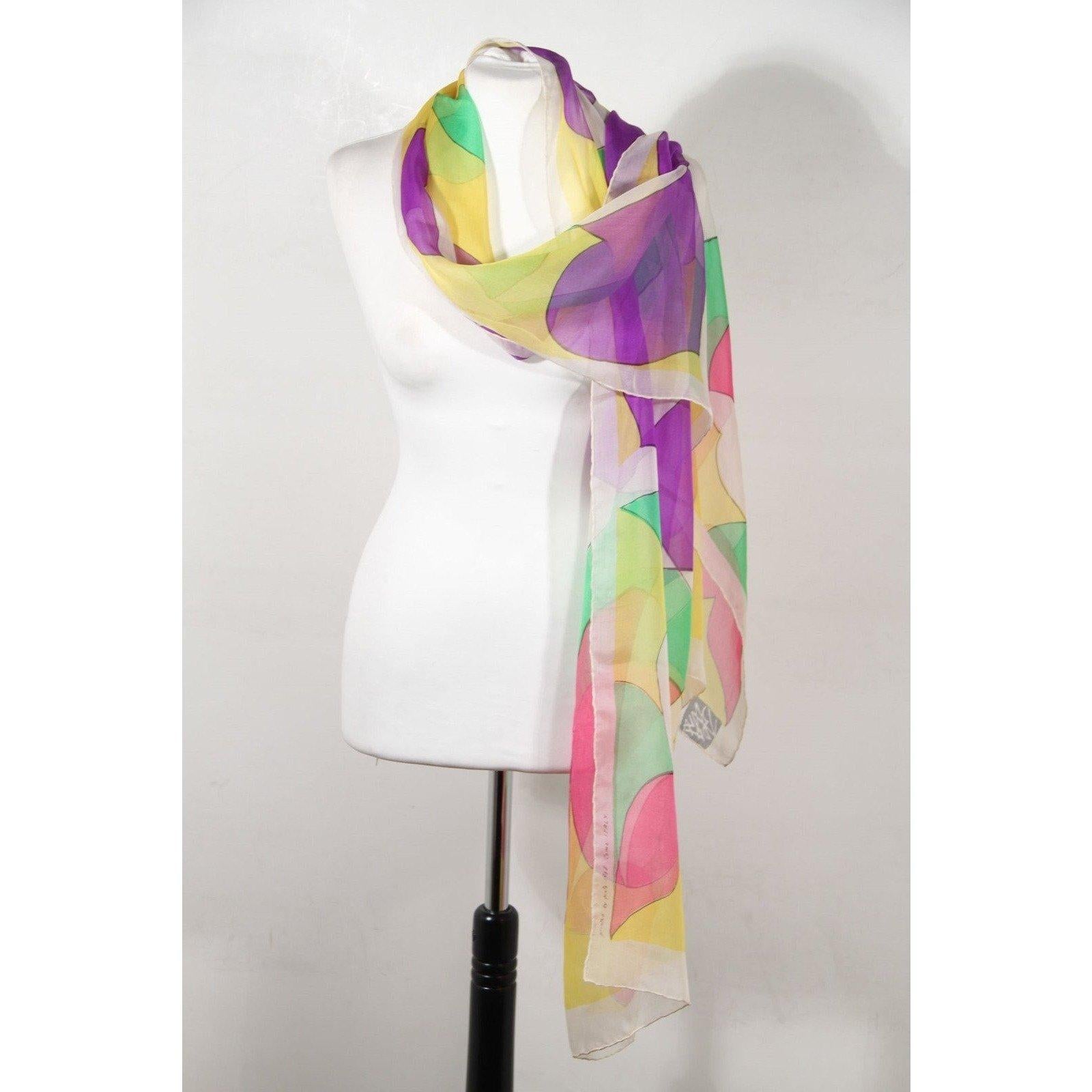 MATERIAL: Silk COLOR: Multicolor MODEL: Silk Scarf GENDER: Women SIZE: 83 1/2 inches / 213 cm x 16 1/2 inches / 41,9 cm COUNTRY OF MANUFACTURE: Italy Condition CONDITION DETAILS: B :GOOD CONDITION - Some light wear of use - gently used!some pulled