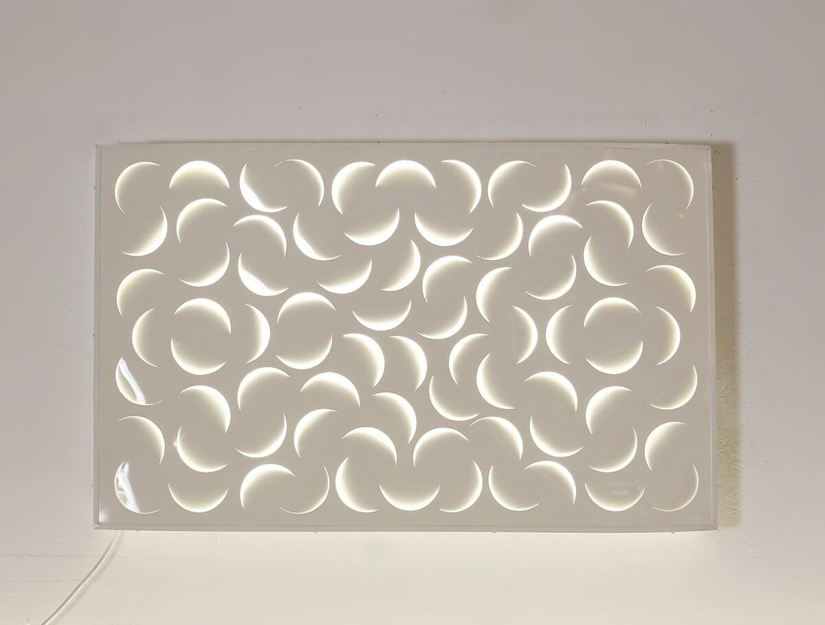 Giacomo Benevelli ''Arabesco'' Sculptural Art Wall Light, Italy 1965 In Good Condition For Sale In Uccle, BE