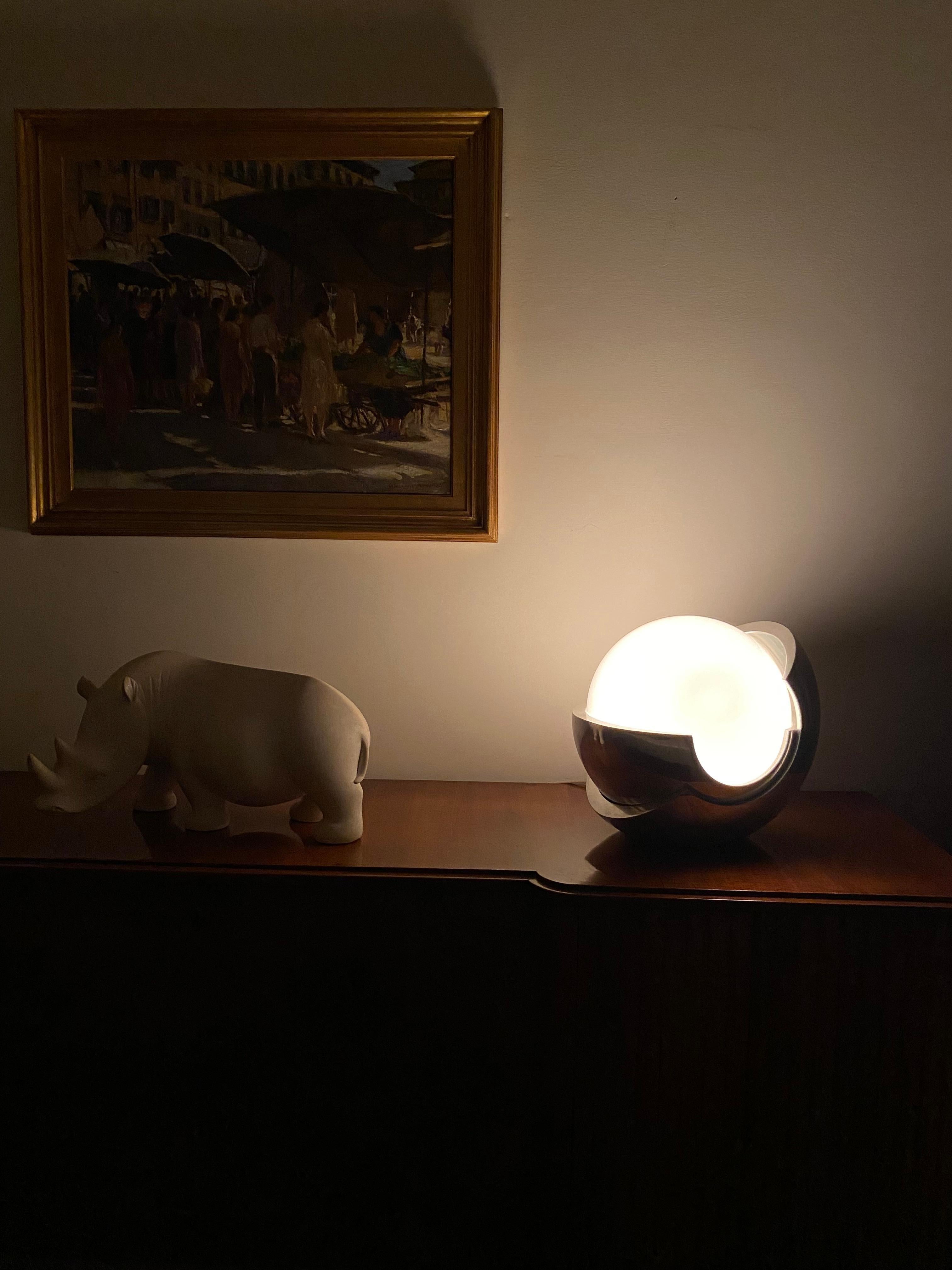 Giacomo Benevelli, Lámpara de mesa escultórica 
