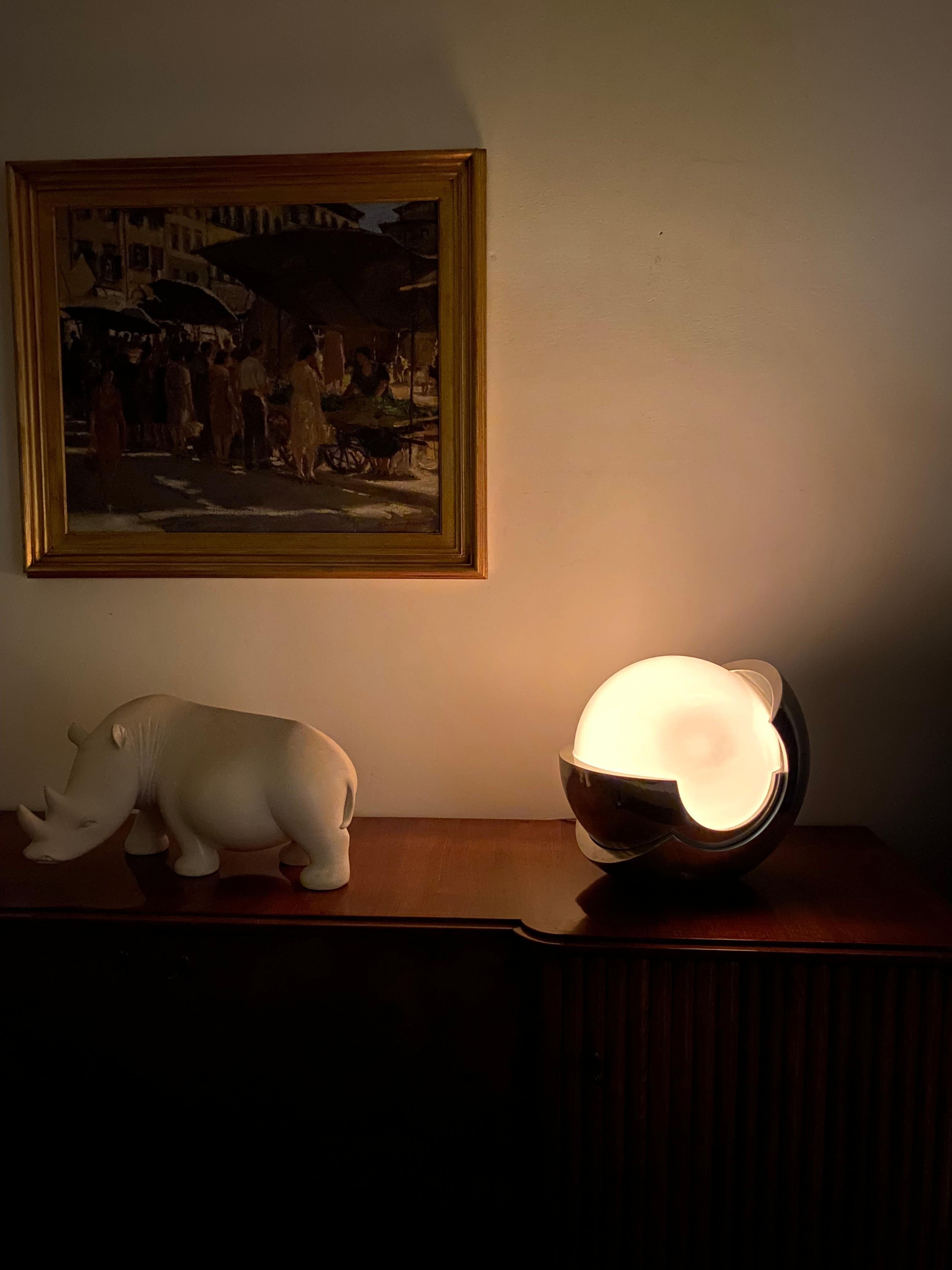 Giacomo Benevelli, Lámpara de mesa escultórica 