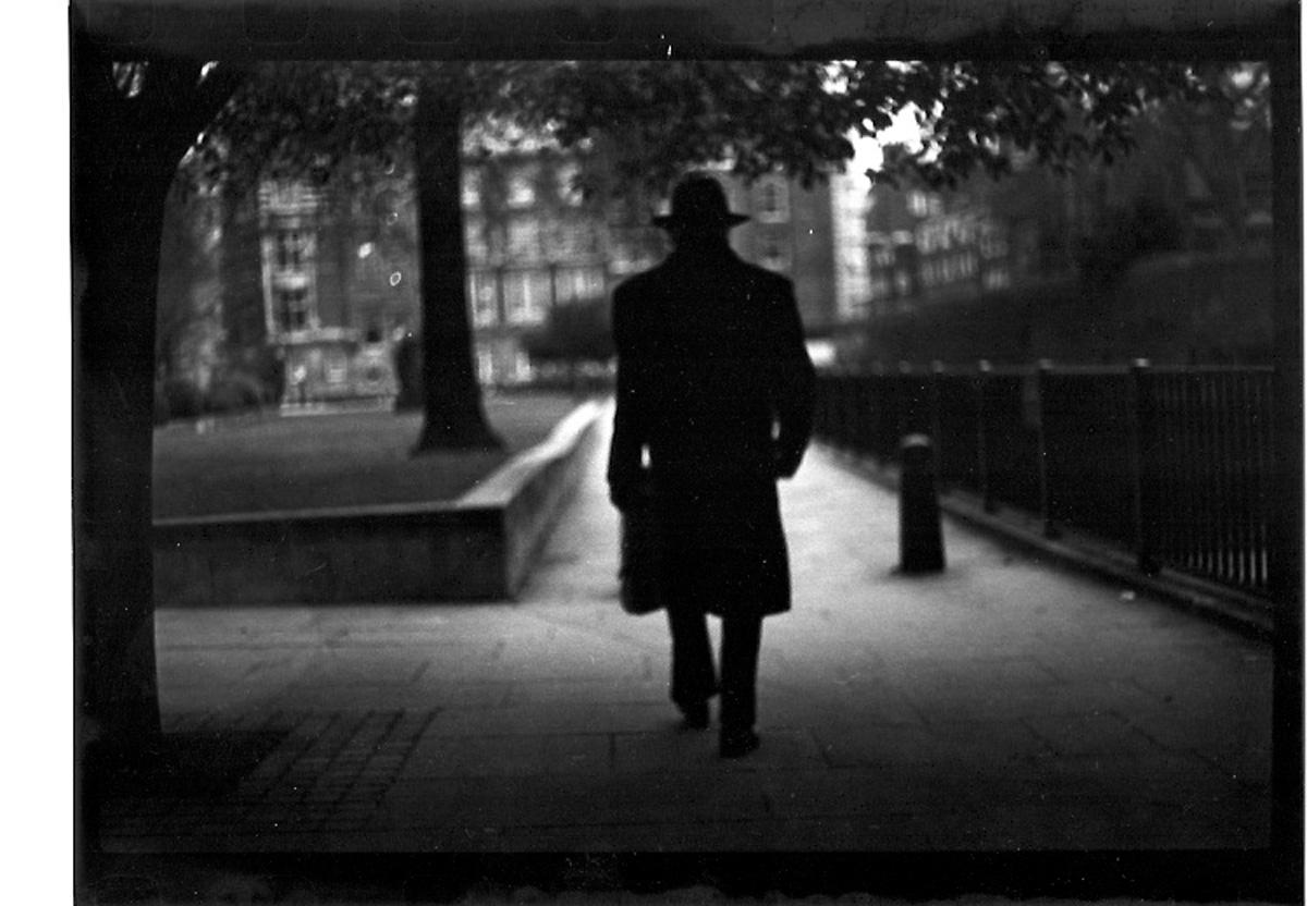 Untitled #1 (Man Silhouette) from Eternal London - Giacomo Brunelli