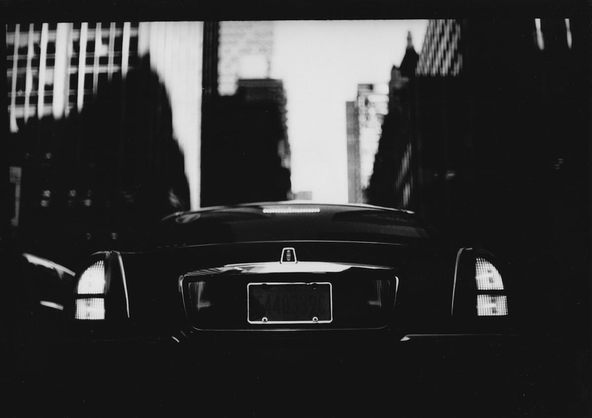 Giacomo Brunelli Black and White Photograph - Untitled #8 (Car NY Landscape) from New York - Black and White, Street Photo