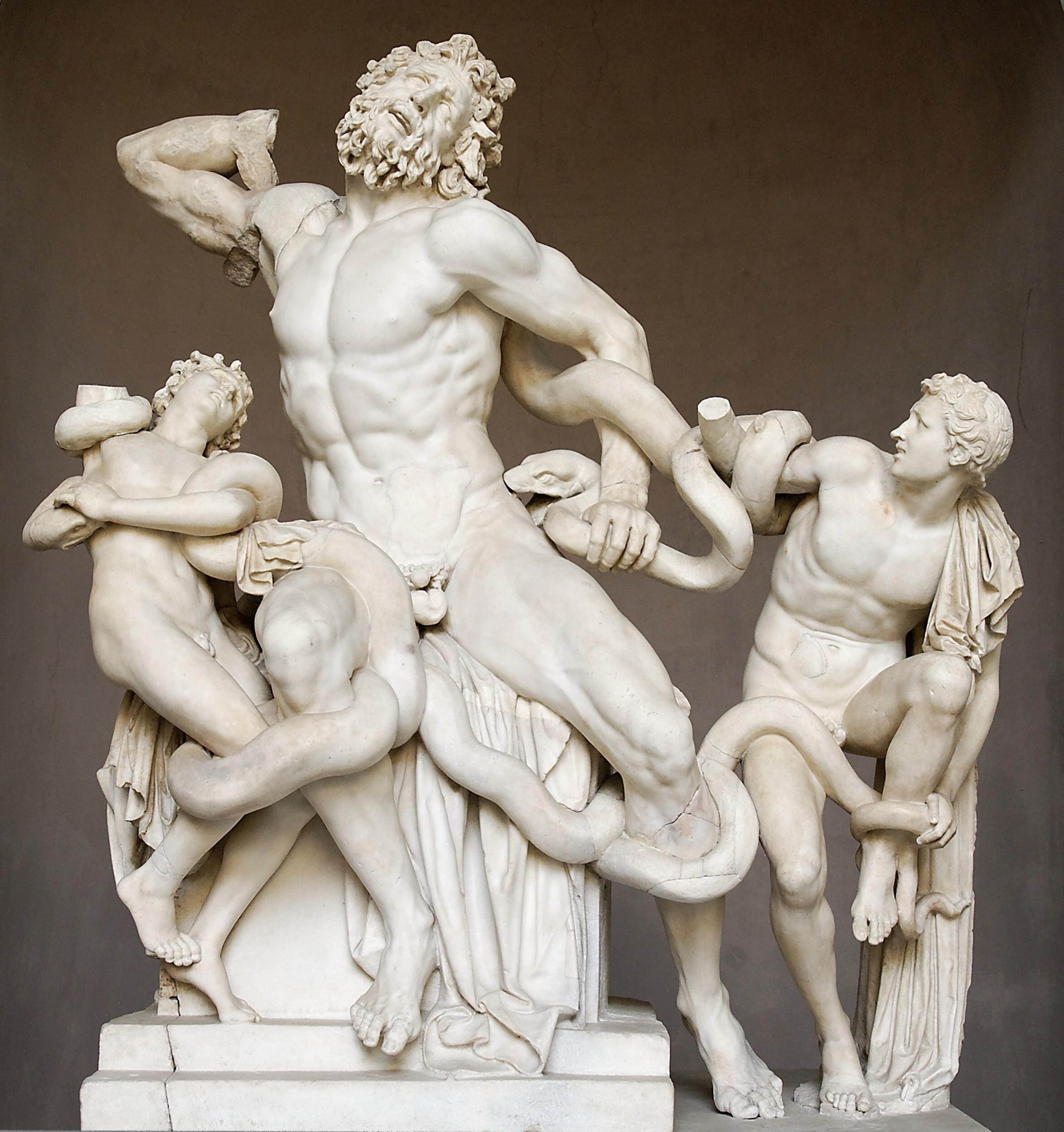 Laocoön and his Sons, an exceptional bronze sculpture by Giacomo Zoffoli  For Sale 9