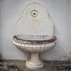 Giallo d’Istria Wall Fountain