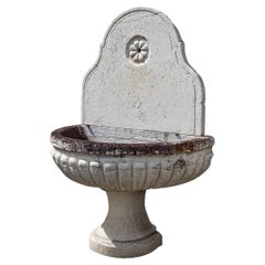 Giallo d’Istria Wall Fountain