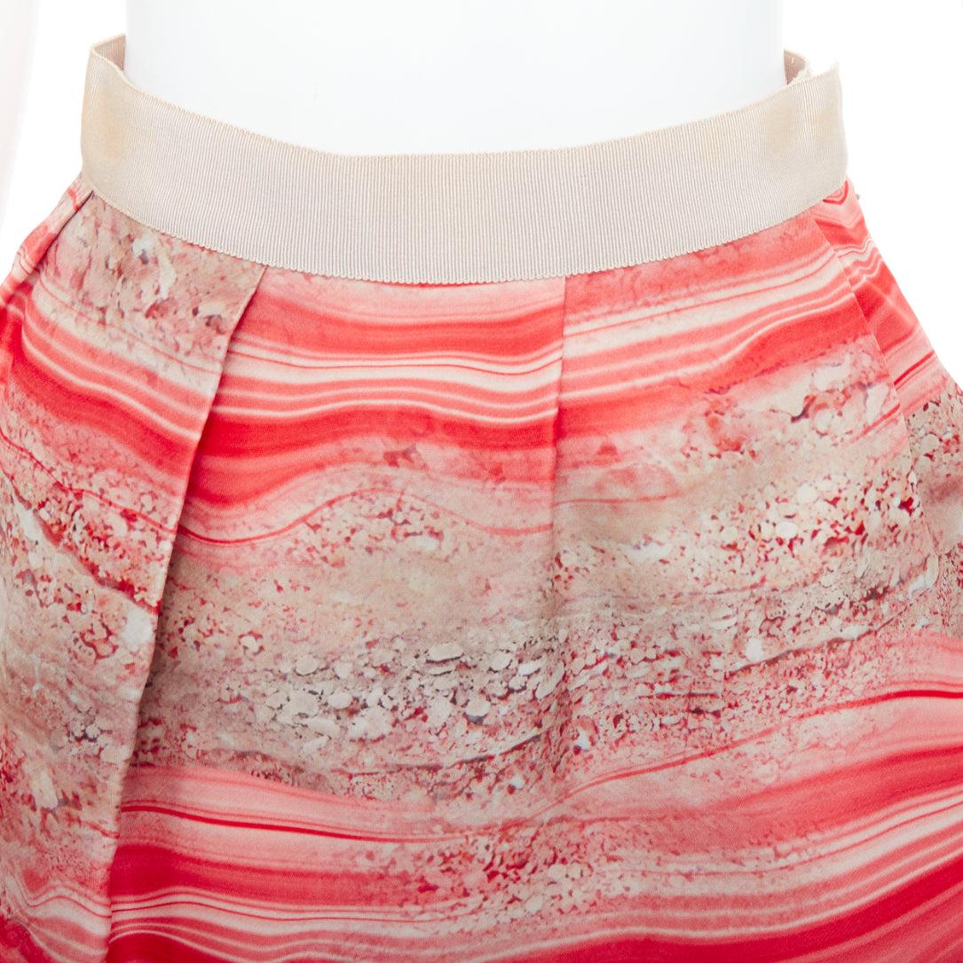 GIAMBATTISTA VALLI 100% silk pink grey marble stone print Aline skirt IT38 XXS
Reference: LNKO/A02442
Brand: Giambattista Valli
Material: Silk
Color: Pink, Grey
Pattern: Photographic Print
Closure: Zip
Lining: Cream Fabric
Extra Details: Side