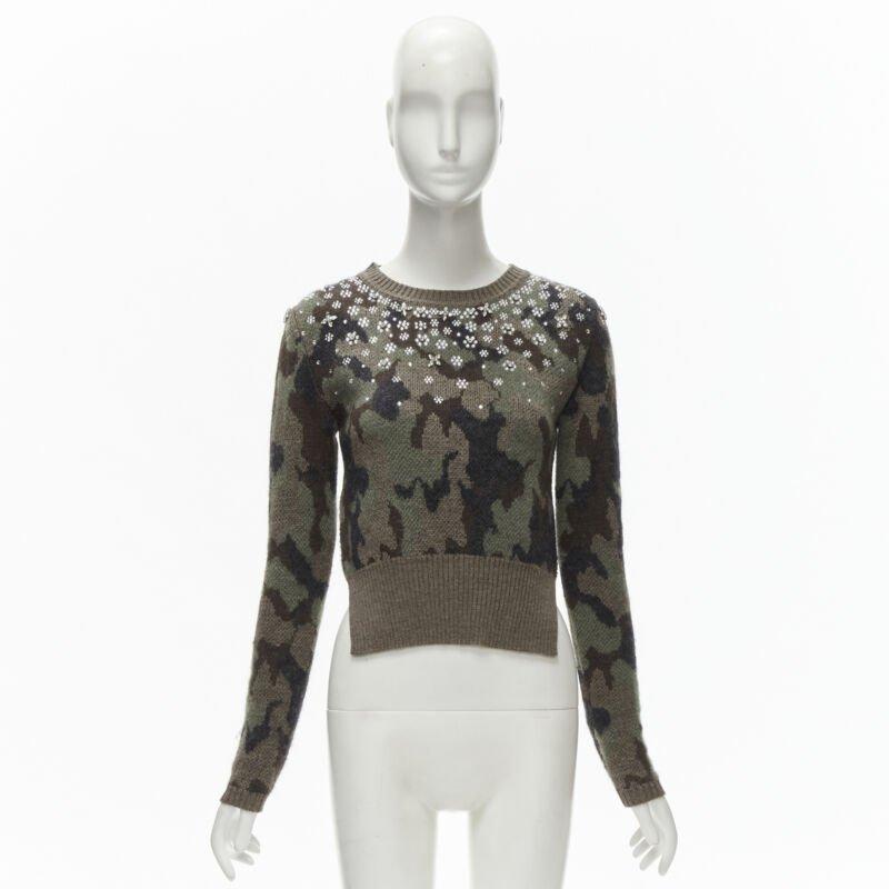 GIAMBATTISTA VALLI 2021 green camo crystal embellished cropped sweater IT38 XS For Sale 5