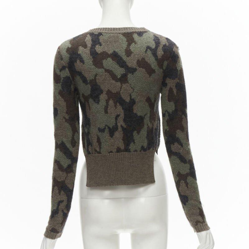 Women's GIAMBATTISTA VALLI 2021 green camo crystal embellished cropped sweater IT38 XS For Sale
