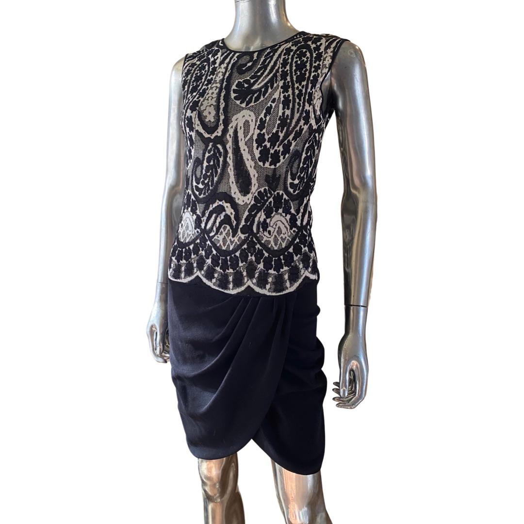 Nero Giambattista Valli - Vestito senza maniche drappeggiato in maglia paisley bianca e nera - taglia 2-4 in vendita