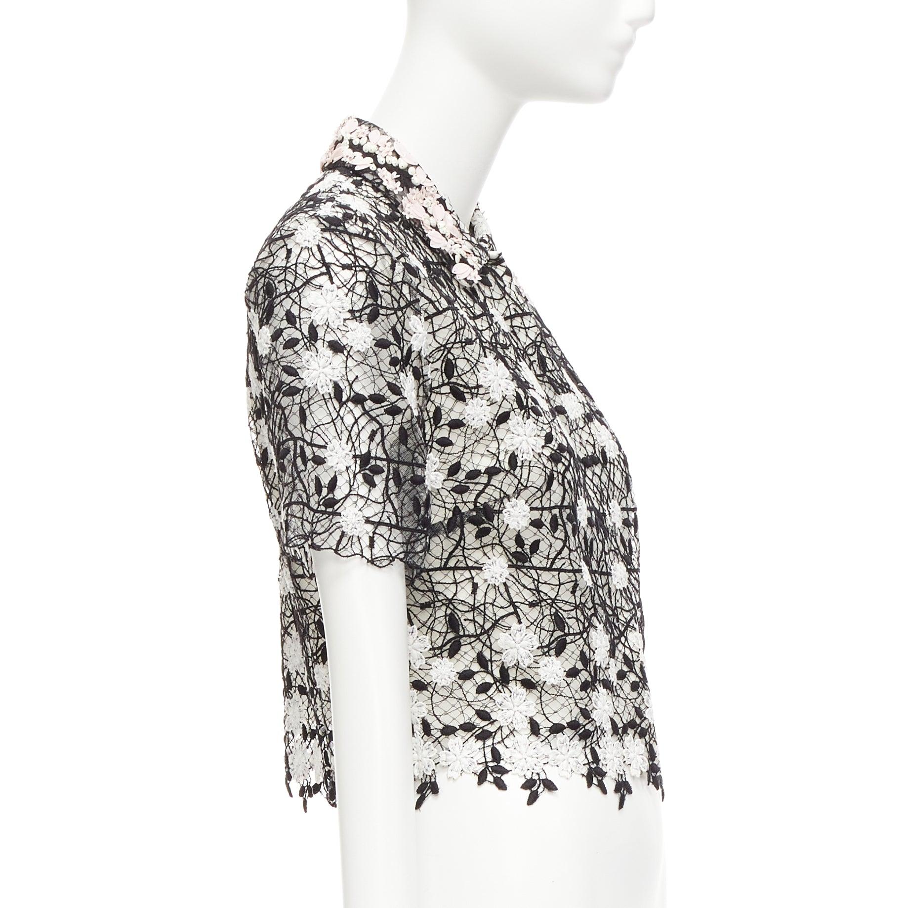 GIAMBATTISTA VALLI black cotton blend lace pink applique cropped shirt IT38 XS In Excellent Condition For Sale In Hong Kong, NT