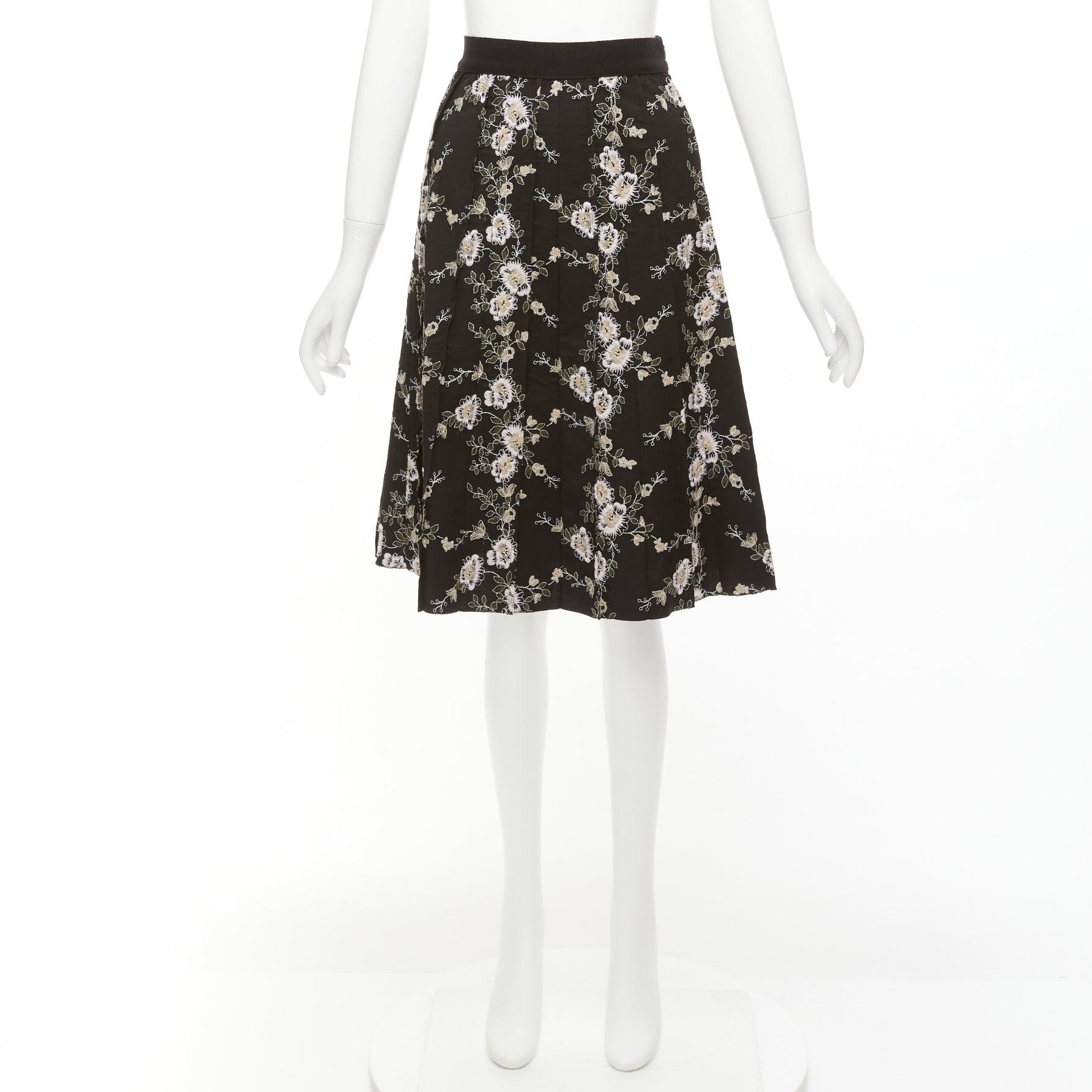 GIAMBATTISTA VALLI black pink floral embroidered 100% wool midi skirt IT38 XS For Sale 5