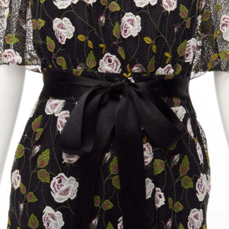 GIAMBATTISTA VALLI black pink floral lace cape back belt tie dress IT38 XS
Reference: LNKO/A02272
Brand: Giambattista Valli
Designer: Giambattista Valli
Material: Cotton, Blend
Color: Black, Pink
Pattern: Floral
Closure: Belt
Lining: Black