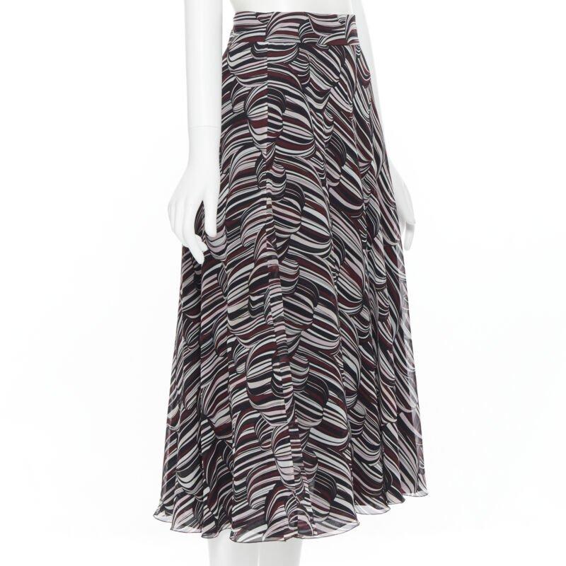 GIAMBATTISTA VALLI Jupe midi en soie noire et rouge tropicale 100 %, Taille IT38 XS Bon état - En vente à Hong Kong, NT