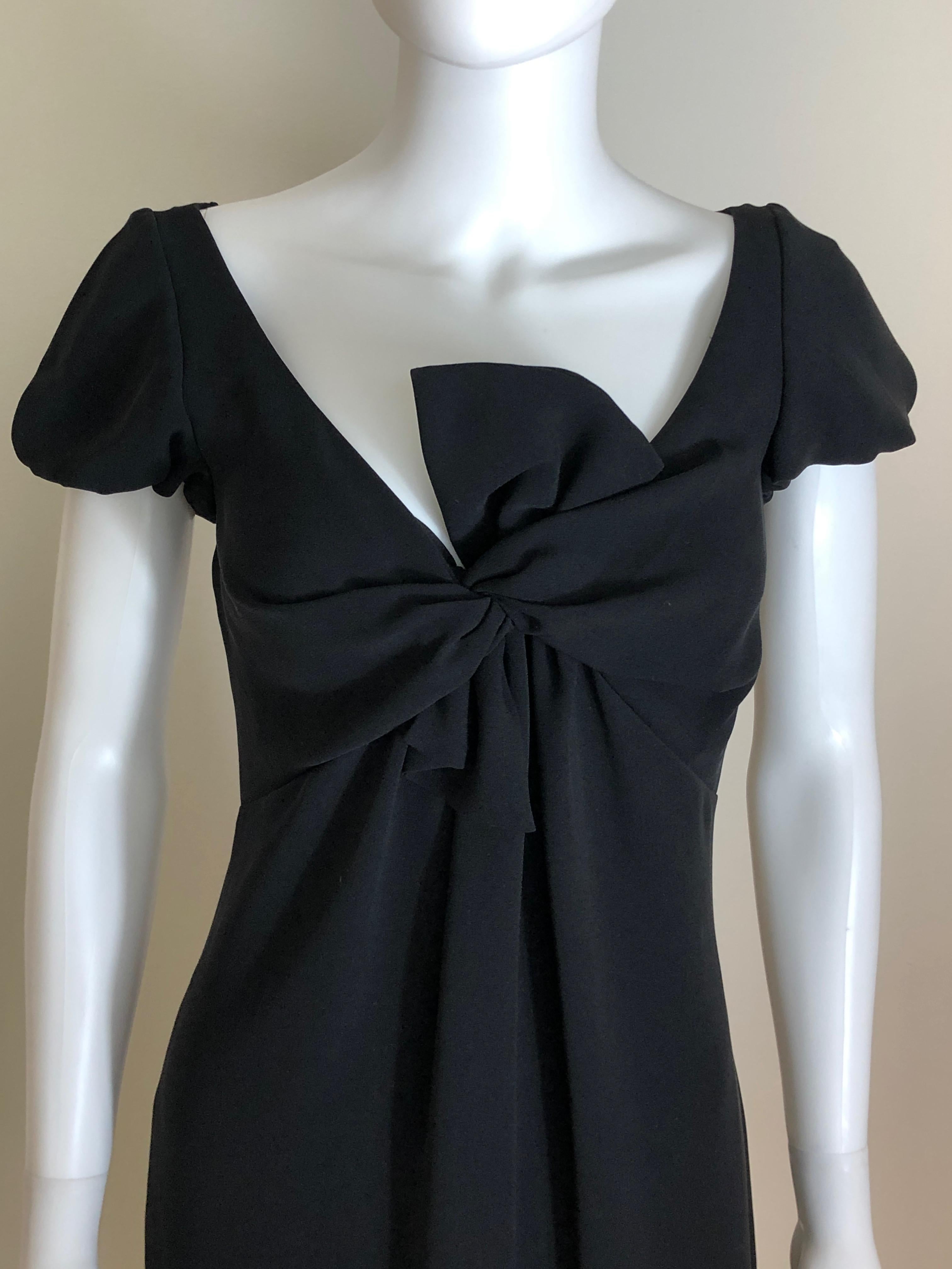 Giambattista Valli Black Sueded Silk Size 42/S Cocktail Dress w/ Princess Sleeve In Excellent Condition For Sale In Houston, TX