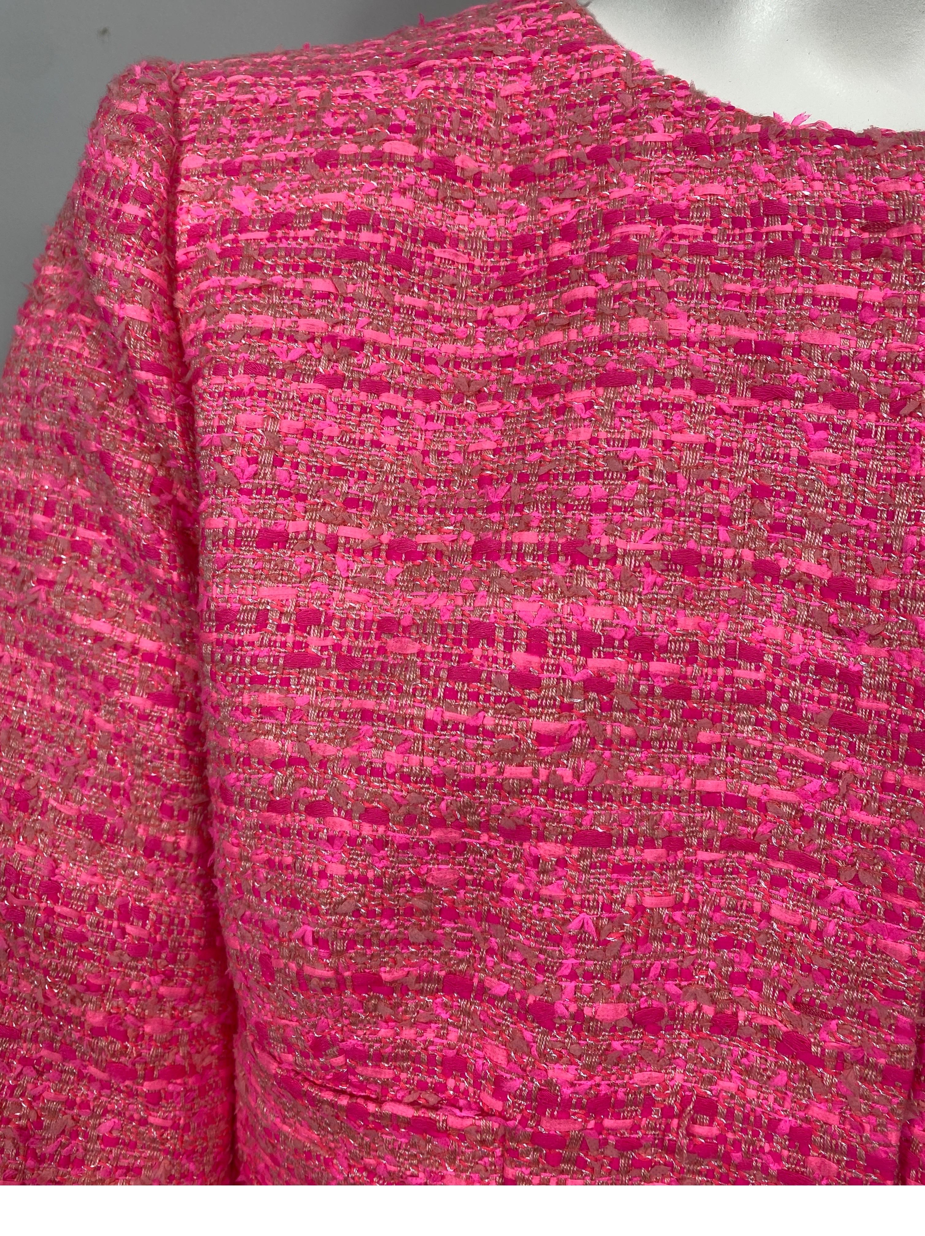 Giambattista Valli Bright Pink Tweed Jacket - 46 For Sale 2
