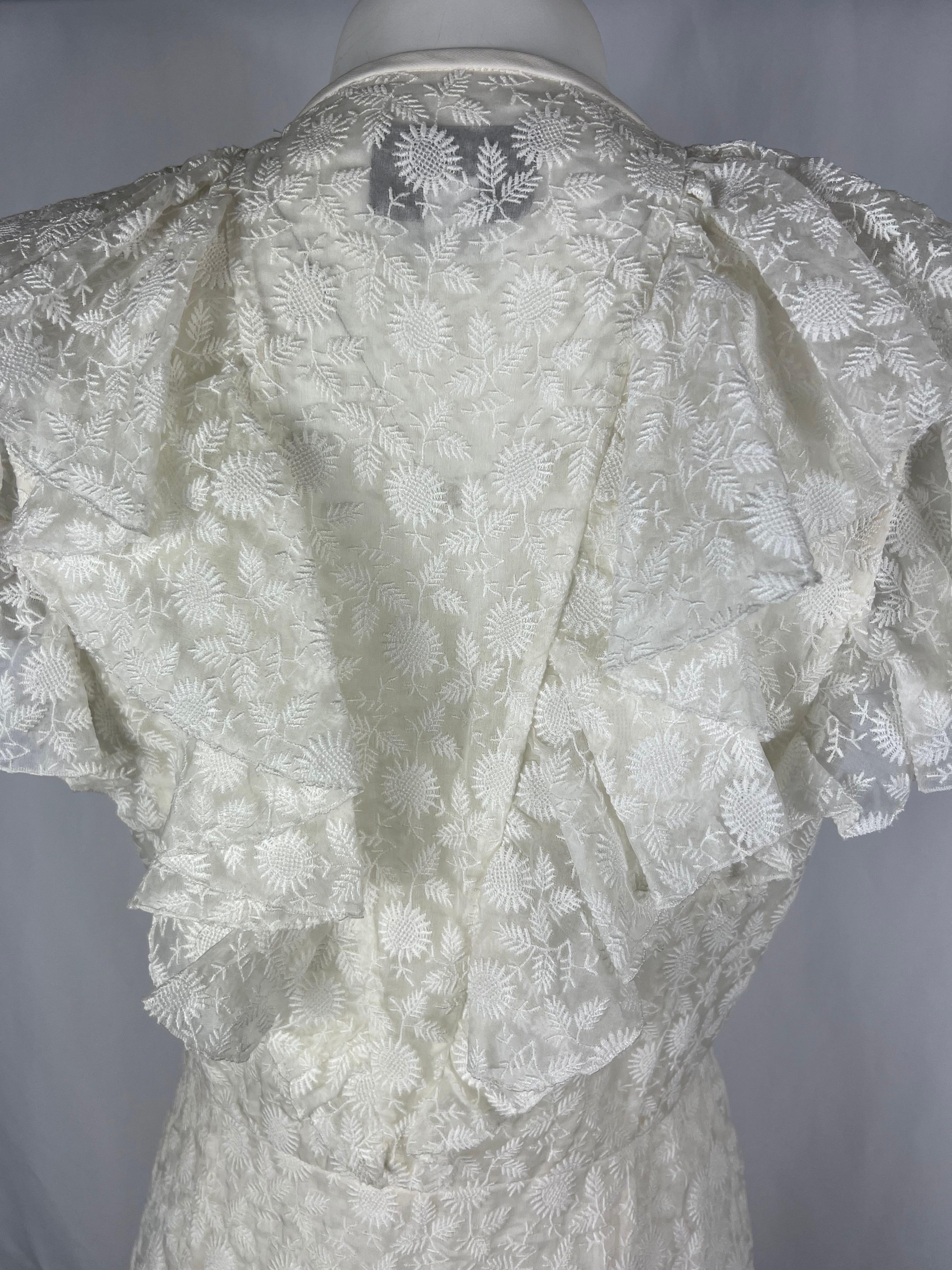 Women's  Giambattista Valli Floral Embroidered Mini Dress, Size 44 For Sale