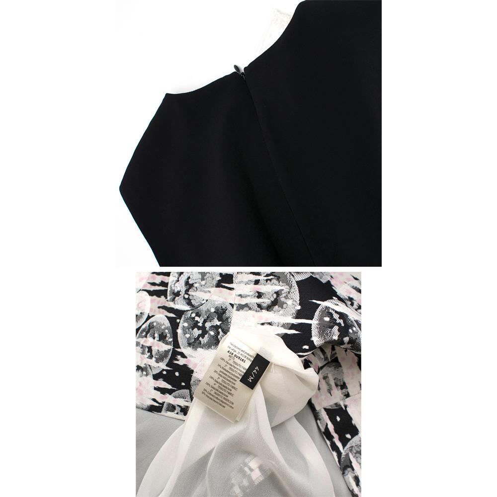 Giambattista Valli Monochrome Embellished Sleeveless Skater Dress - Size US 8 For Sale 5