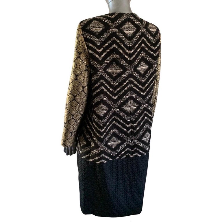 LOUIS VUITTON Size One Size Black Tan Sporty High Neck Double Face Cape at  1stDibs