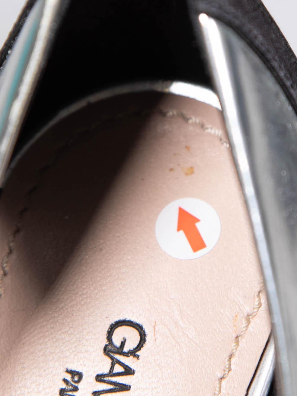 Giambattista Valli escarpins argentés et noirs taille IT 38 en vente 1