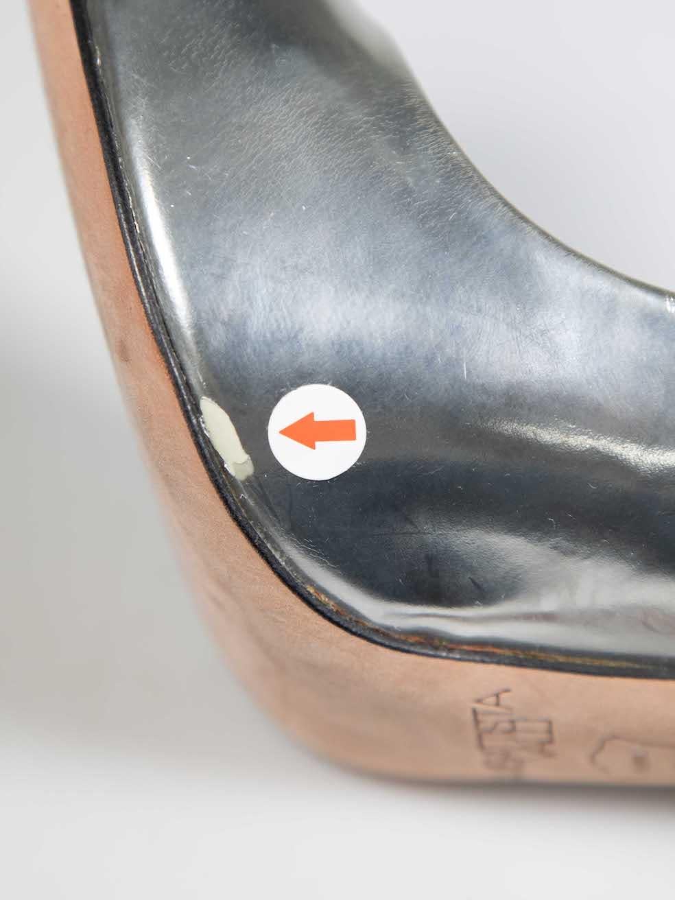 Giambattista Valli escarpins argentés et noirs taille IT 38 en vente 2