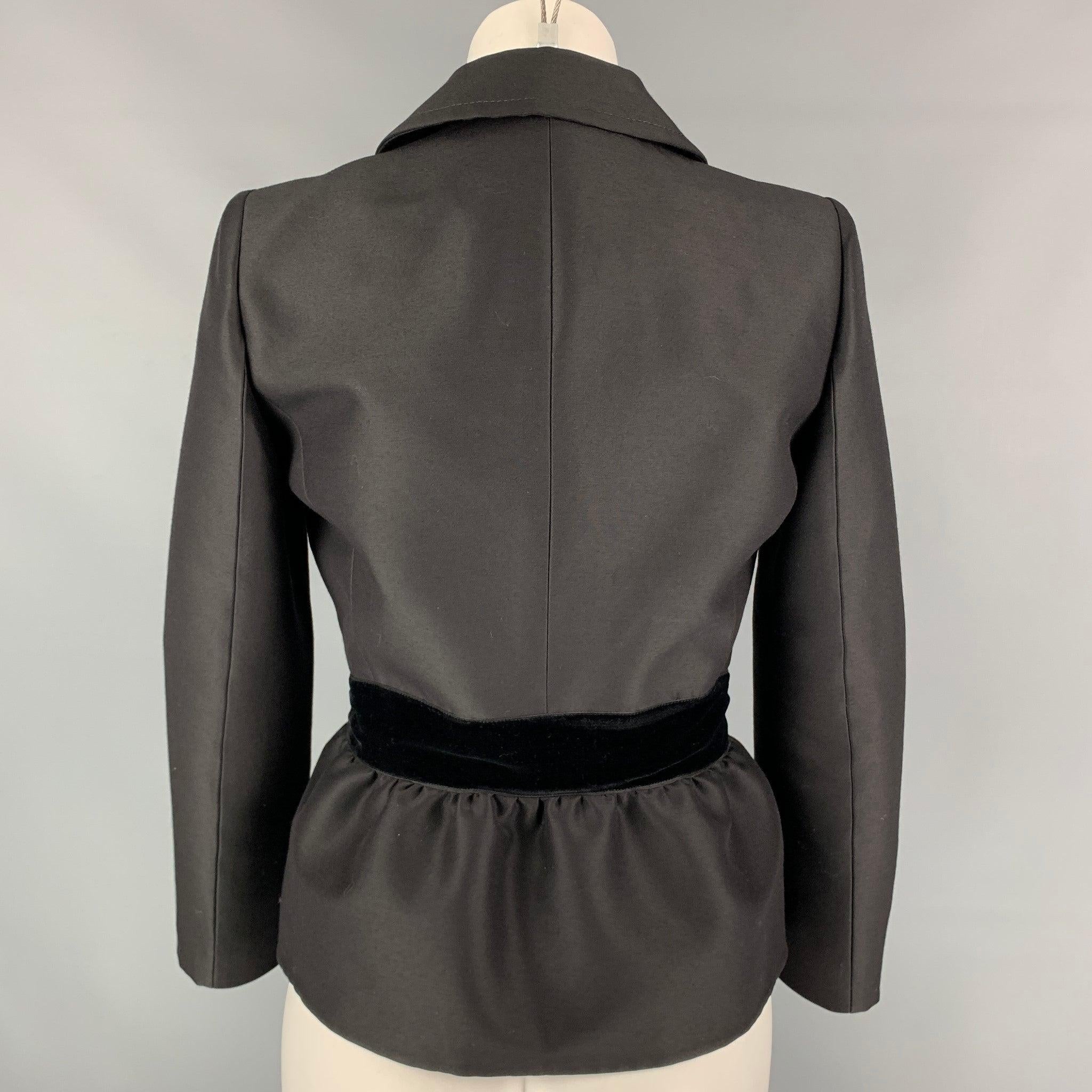 Women's GIAMBATTISTA VALLI Size 6 Black Wool / Silk Bow Jacket For Sale