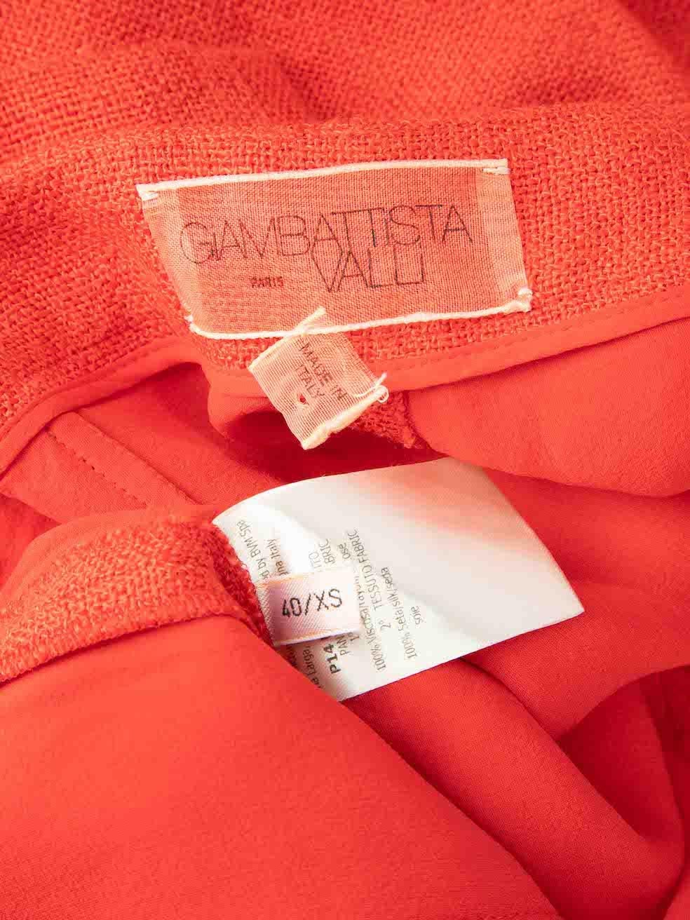 Giambattista Valli Women's Red Woven High Rise Shorts For Sale 2