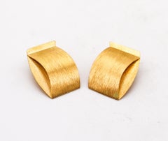 Giampaolo Babetto 1984 Geometric Folded Earrings In Brushed 18Kt Yellow Gold