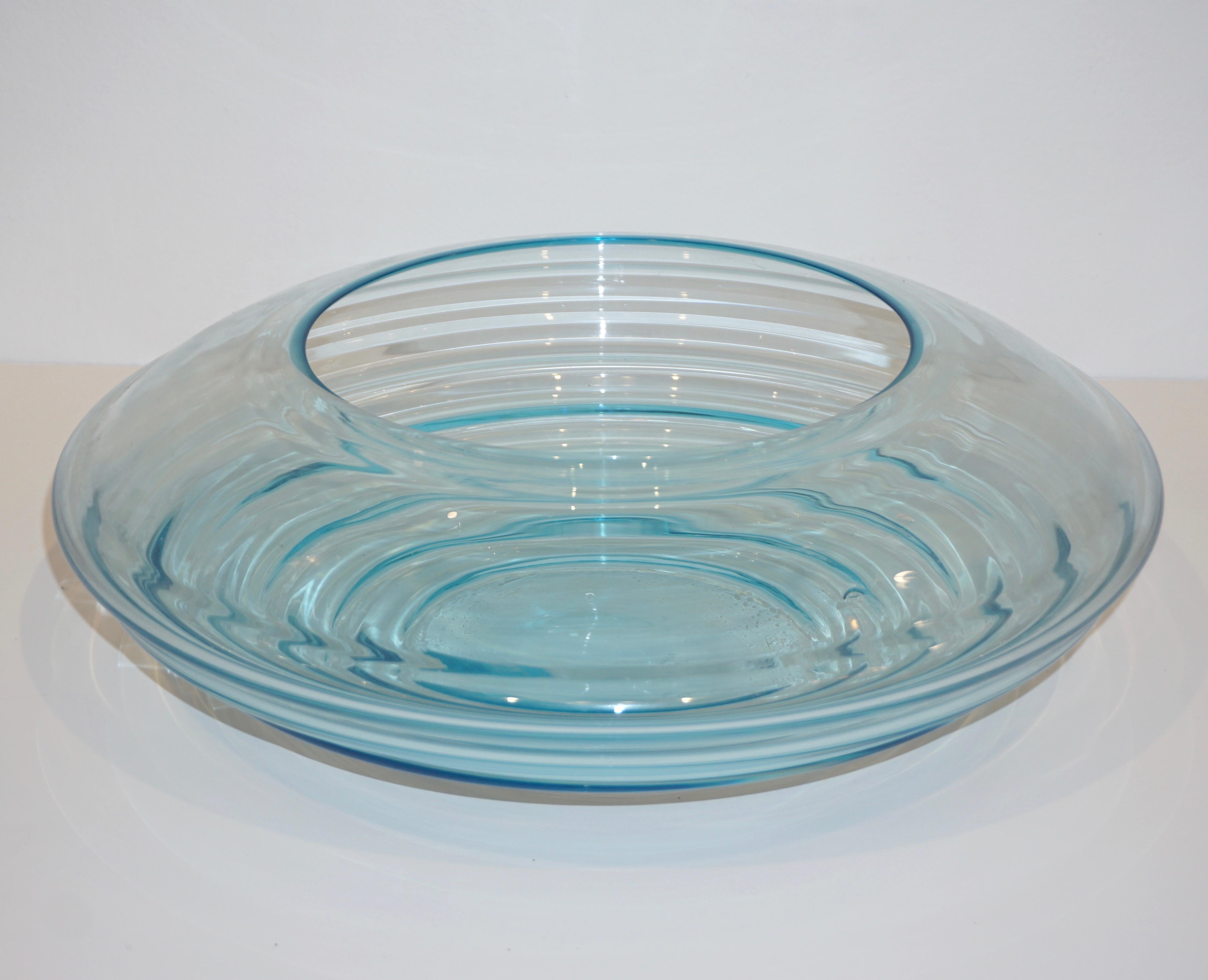 Giampaolo Ghisetti 1970s Vintage Round Aquamarine Blue Murano Glass Ribbed Bowl For Sale 3