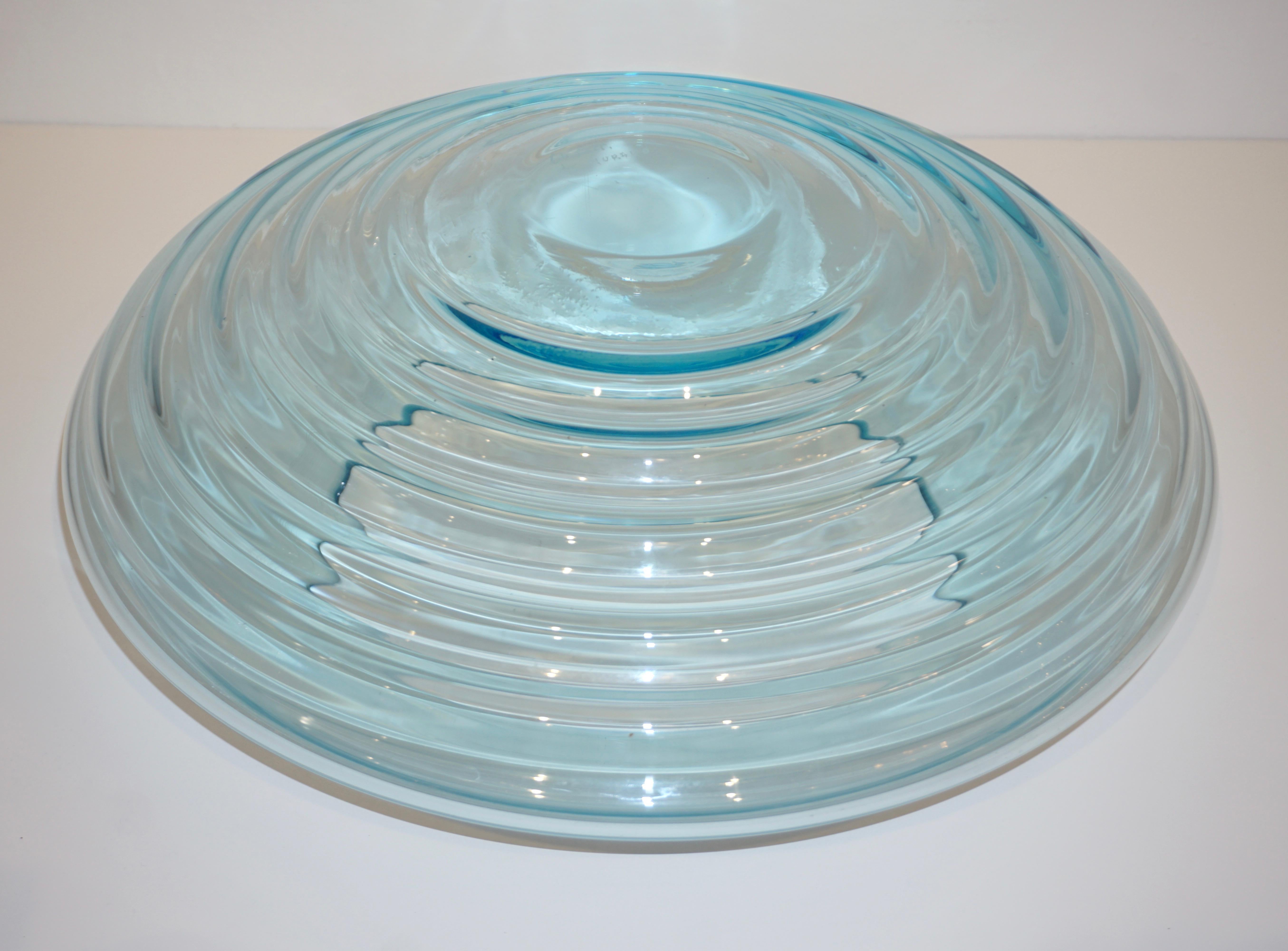 Italian Giampaolo Ghisetti 1970s Vintage Round Aquamarine Blue Murano Glass Ribbed Bowl For Sale