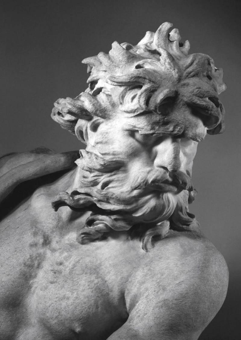 Gian Lorenzo Bernini Still-Life Photograph – Neptun  V&A Portfolio Limitierte Auflage Druck