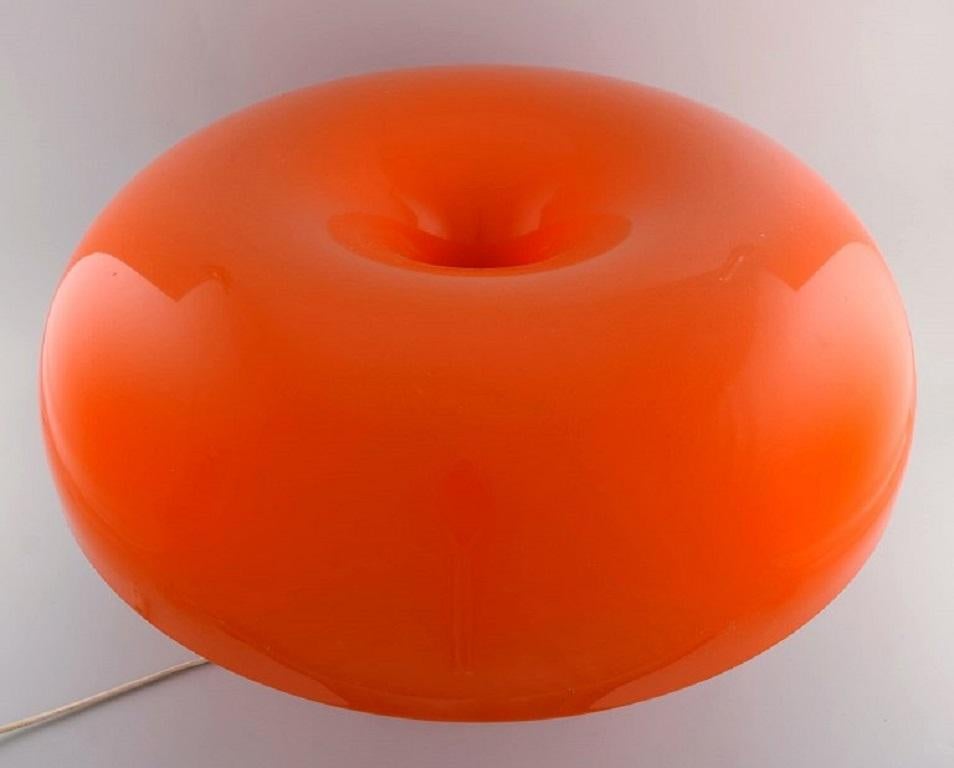 Giancarlo Mattioli for Artemide, Large Orange Nesso Table Lamp, Italian Design In Excellent Condition In Copenhagen, DK