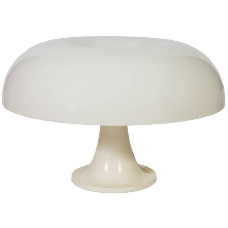 Giancarlo Mattioli Nesso Table Lamp In Good Condition For Sale In New York, NY