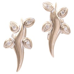 Orecchini "Hommage" di Giancarlo Montebello in oro grigio 18 K e diamanti
