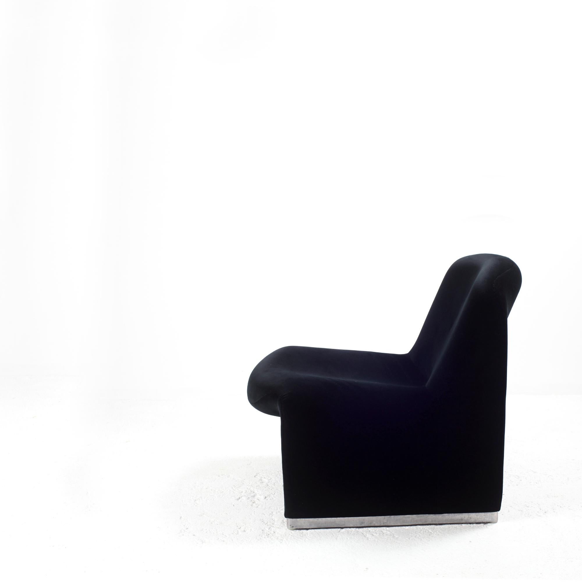 Giancarlo Piretti “Alky” Chair in New Black Velvet, for Castelli Italy, 1970s 8