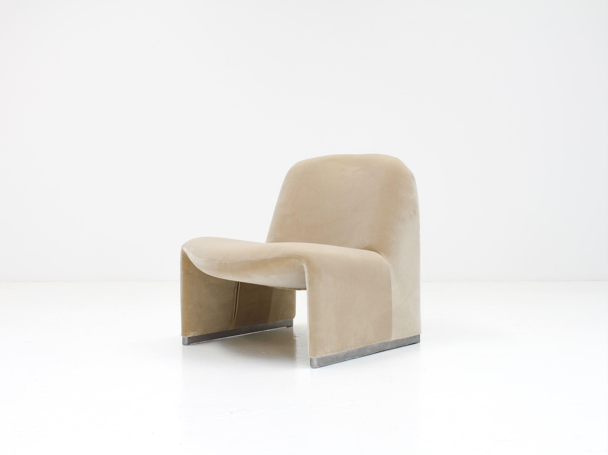 A single Giancarlo Piretti “Alky” chair newly upholstered in Designers Guild linen-colored cotton velvet.

Completed in Designers Guild 'Varese' velvet, which is a cotton velvet that is lustrous and elegant.  If you look at photos 15 & 16 there are