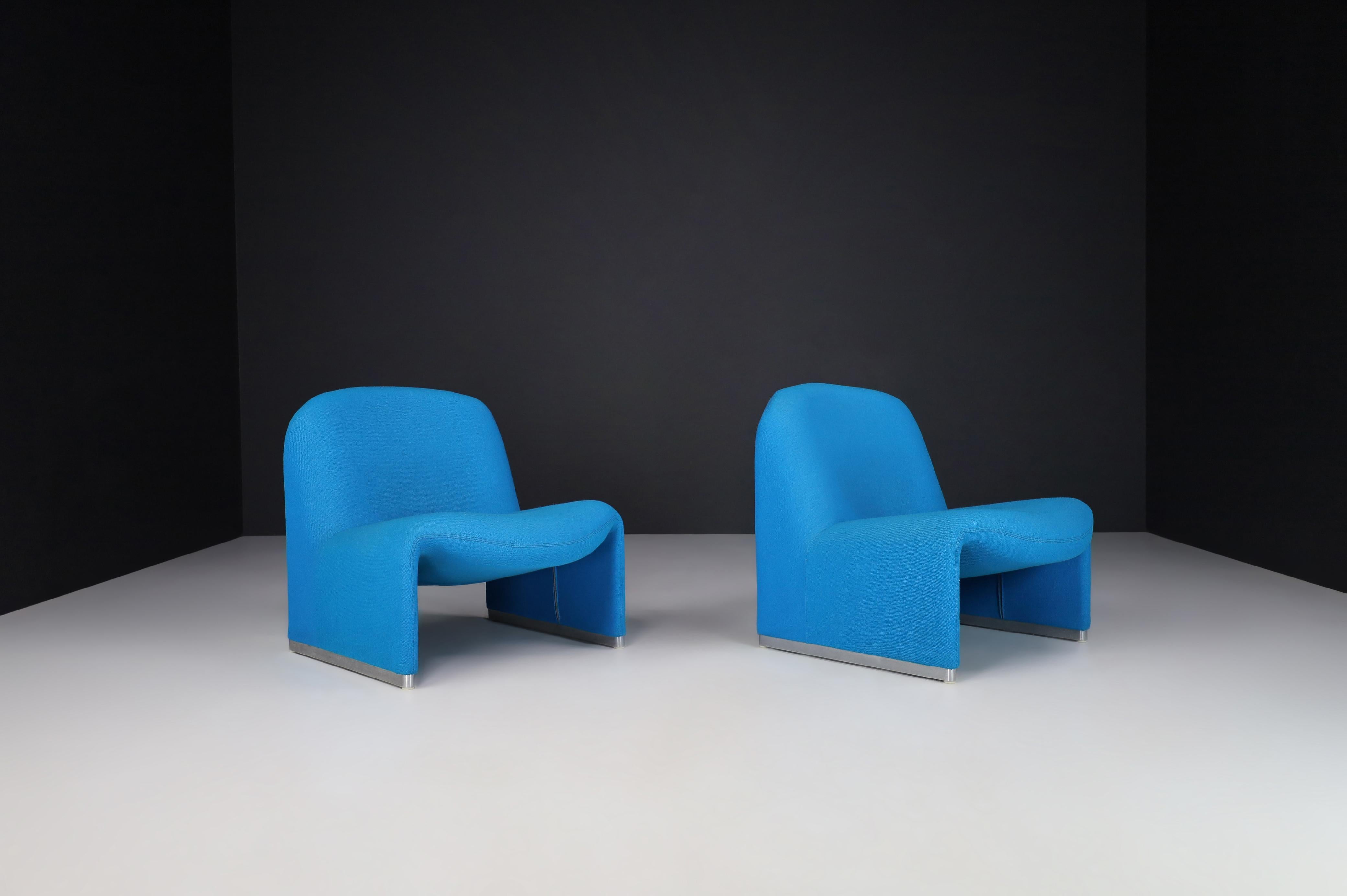 Mid-Century Modern Giancarlo Piretti Alky Chairs in Original Blue Upholstery, Italy 1969