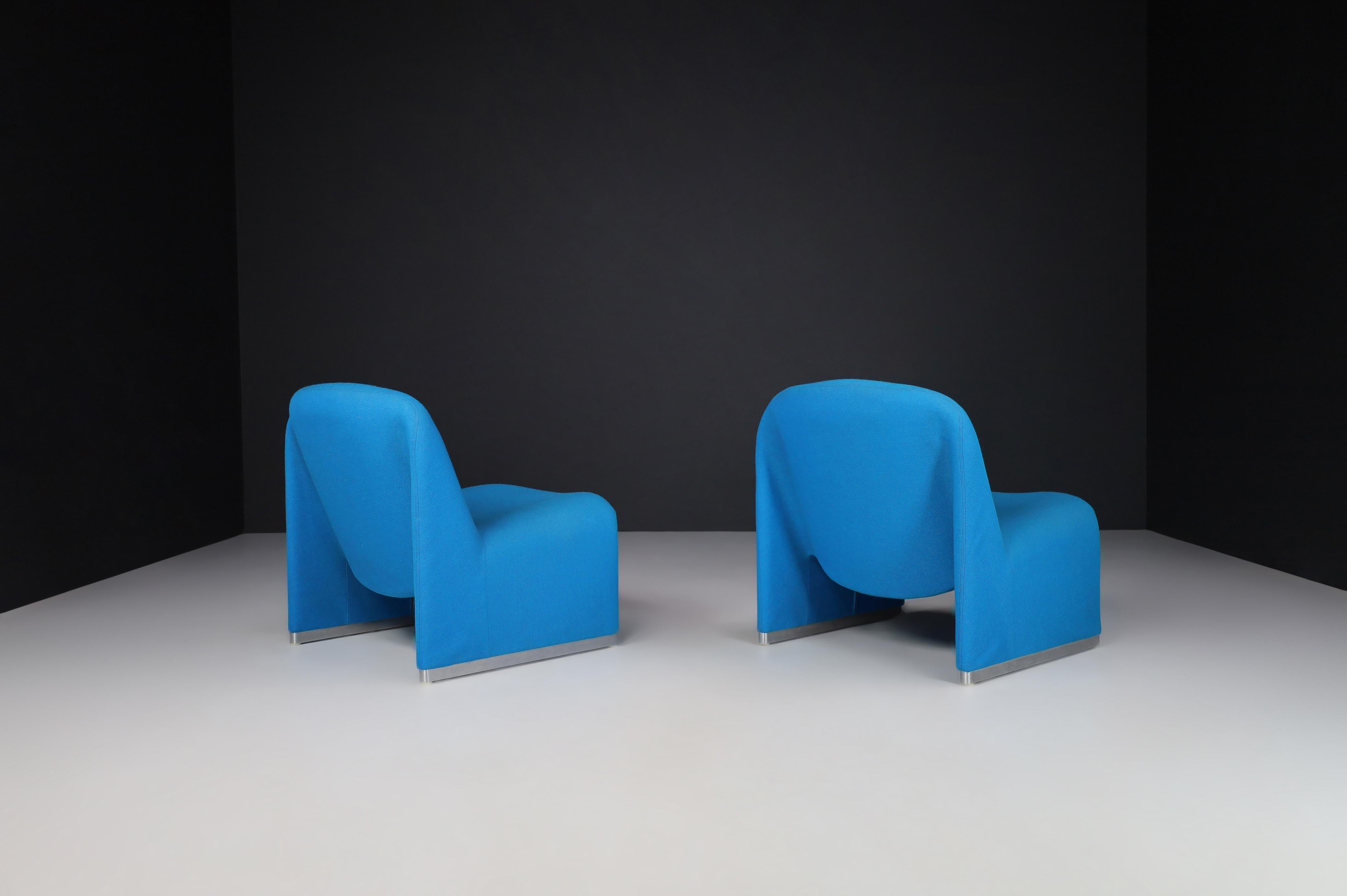Giancarlo Piretti Alky Chairs in Original Blue Upholstery, Italy 1969 In Good Condition In Almelo, NL