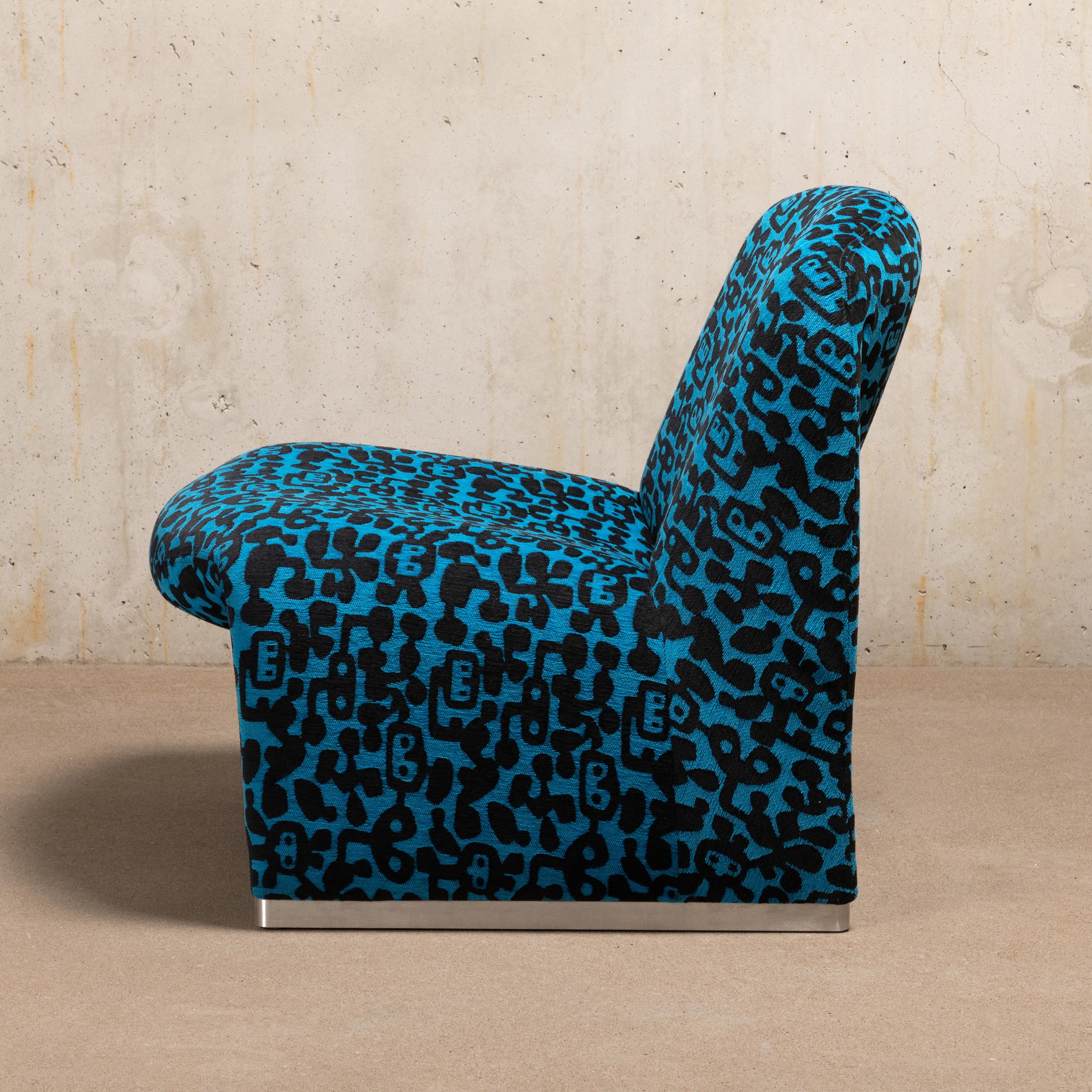 Mid-Century Modern Giancarlo Piretti Alky Lounge Chair in Blue Fabric with Black Pattern, Artifort